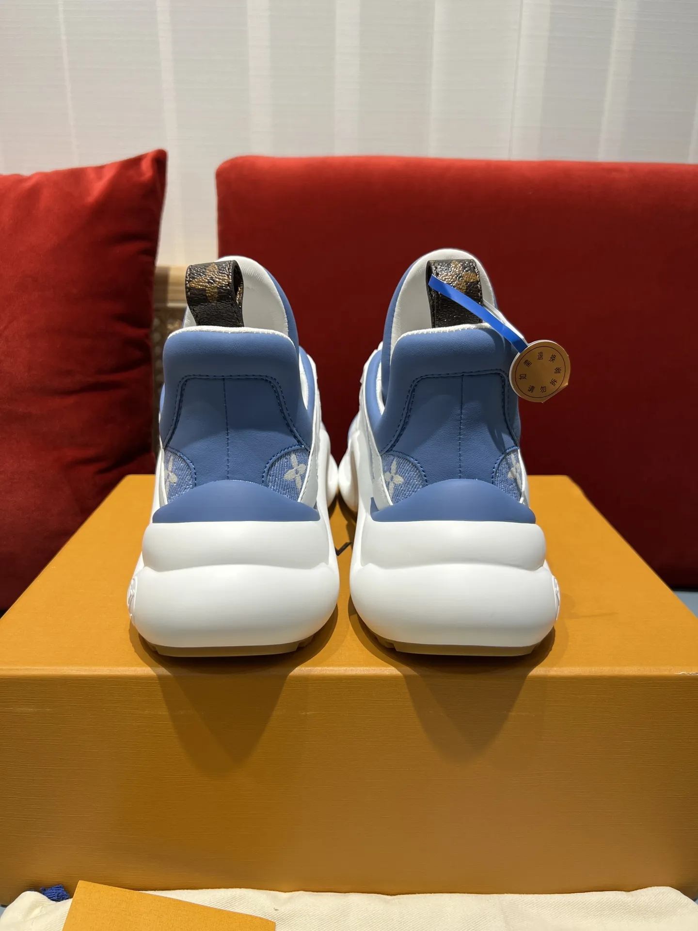 Louis Vuitton Archlight Sneaker Blue Floral – Replica Shoes & Louis Vuitton Fake HighQuality 281