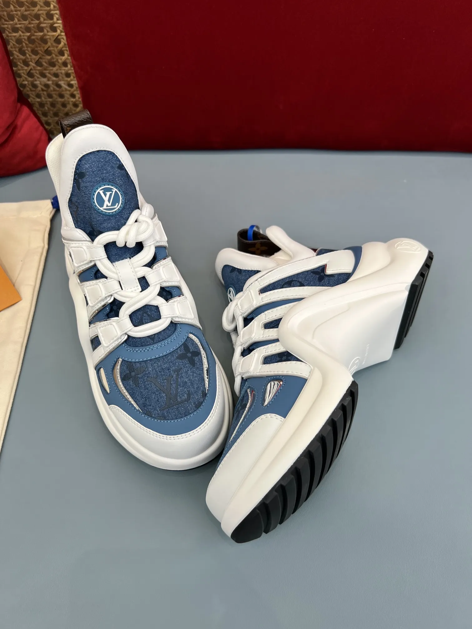 Louis Vuitton Archlight Sneakers Blue White –  Replica Shoes & Louis Vuitton Replica Sophisticated 275