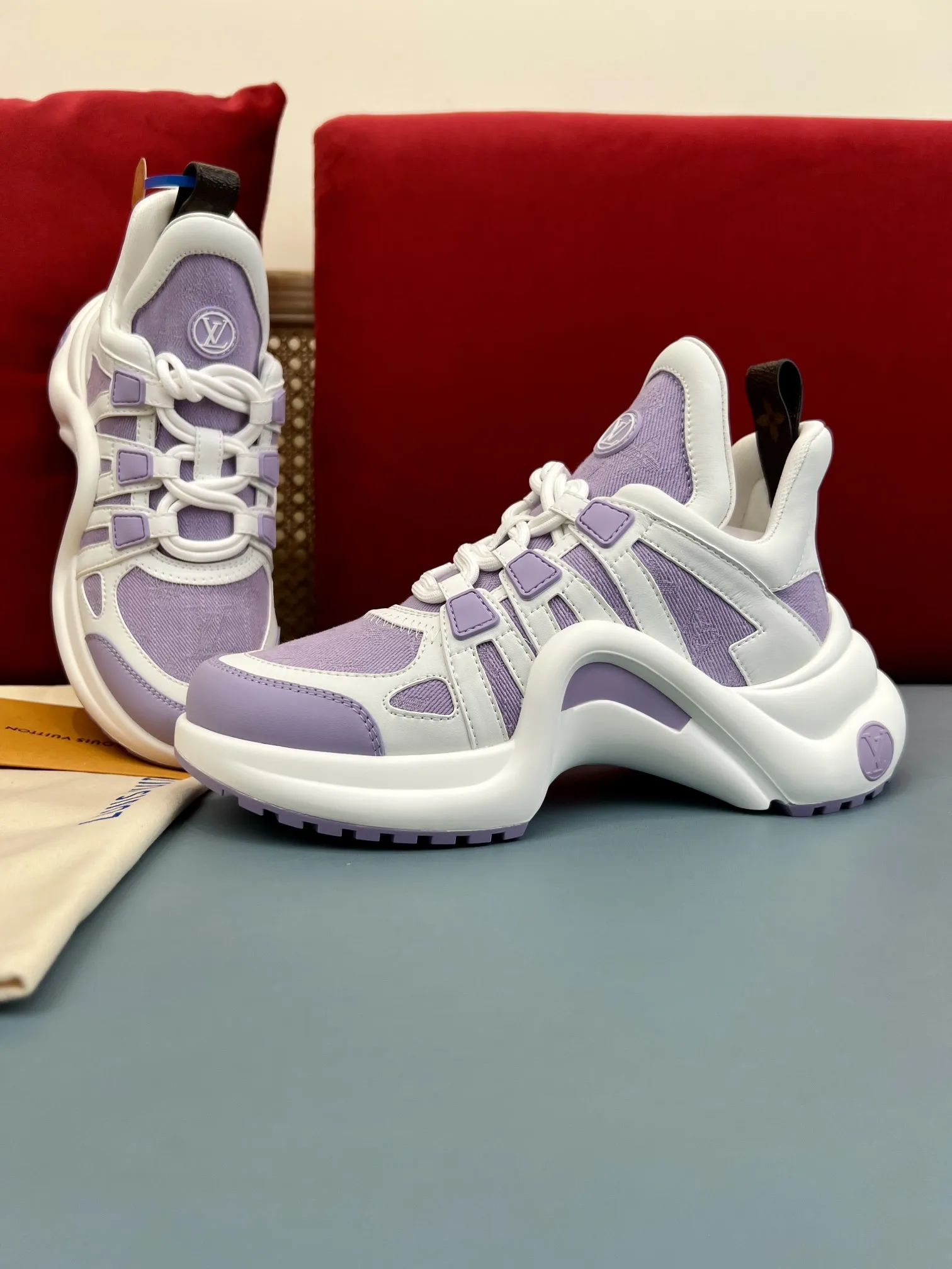 Louis Vuitton Archlight Sneakers Purple White – Replica Shoes & Louis Vuitton Replica Packable 283