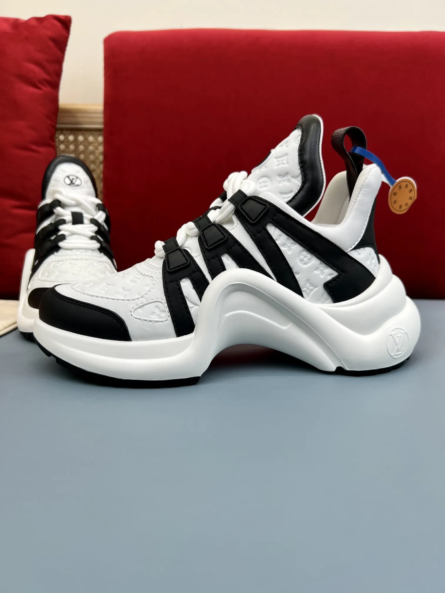 Louis Vuitton Archlight White Black Replica Shoes –  Rep Sneakers FashionForward 284