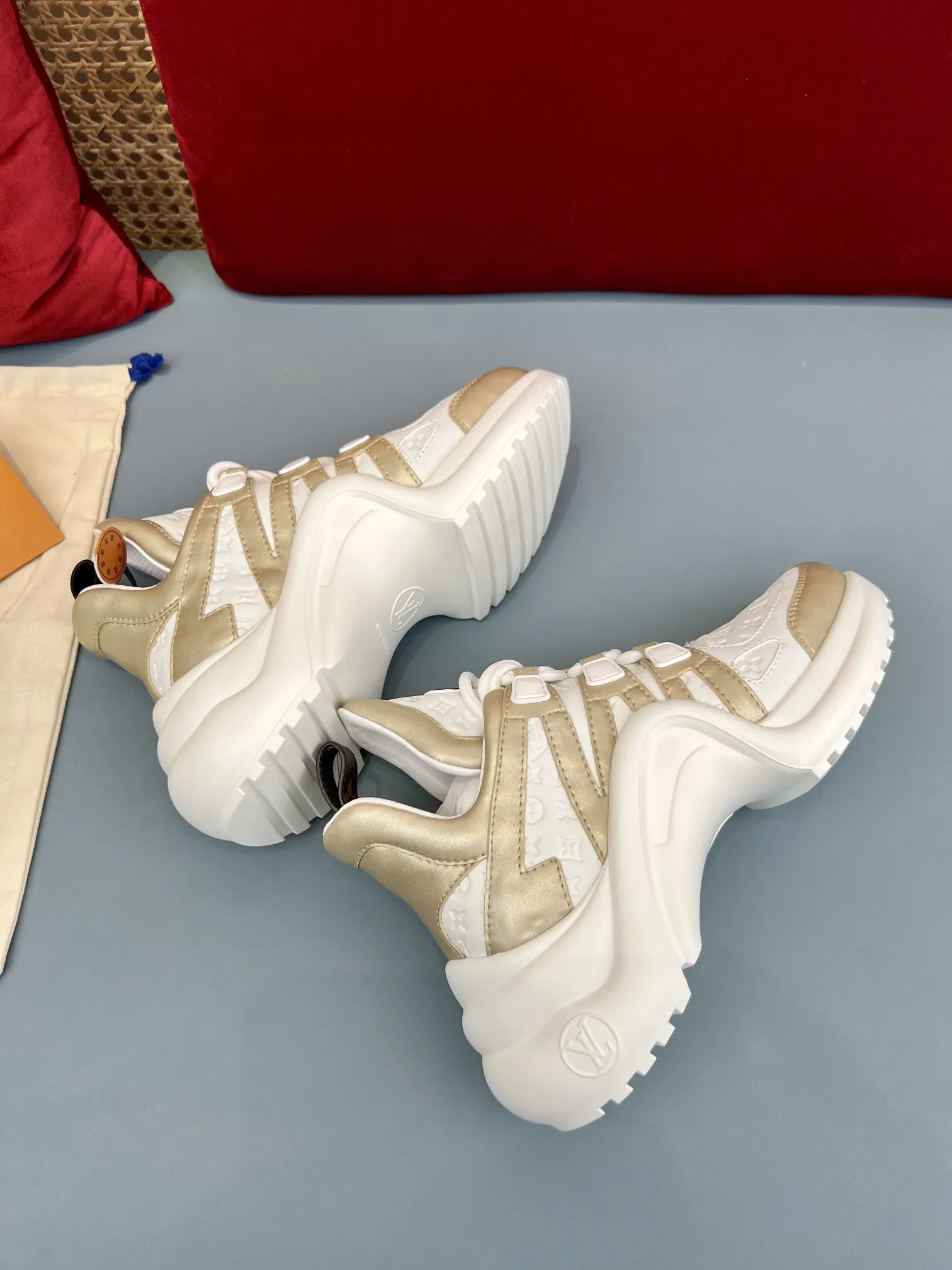Louis Vuitton Archlight White Gold Replica Shoes –  Rep Sneakers Contemporary 274