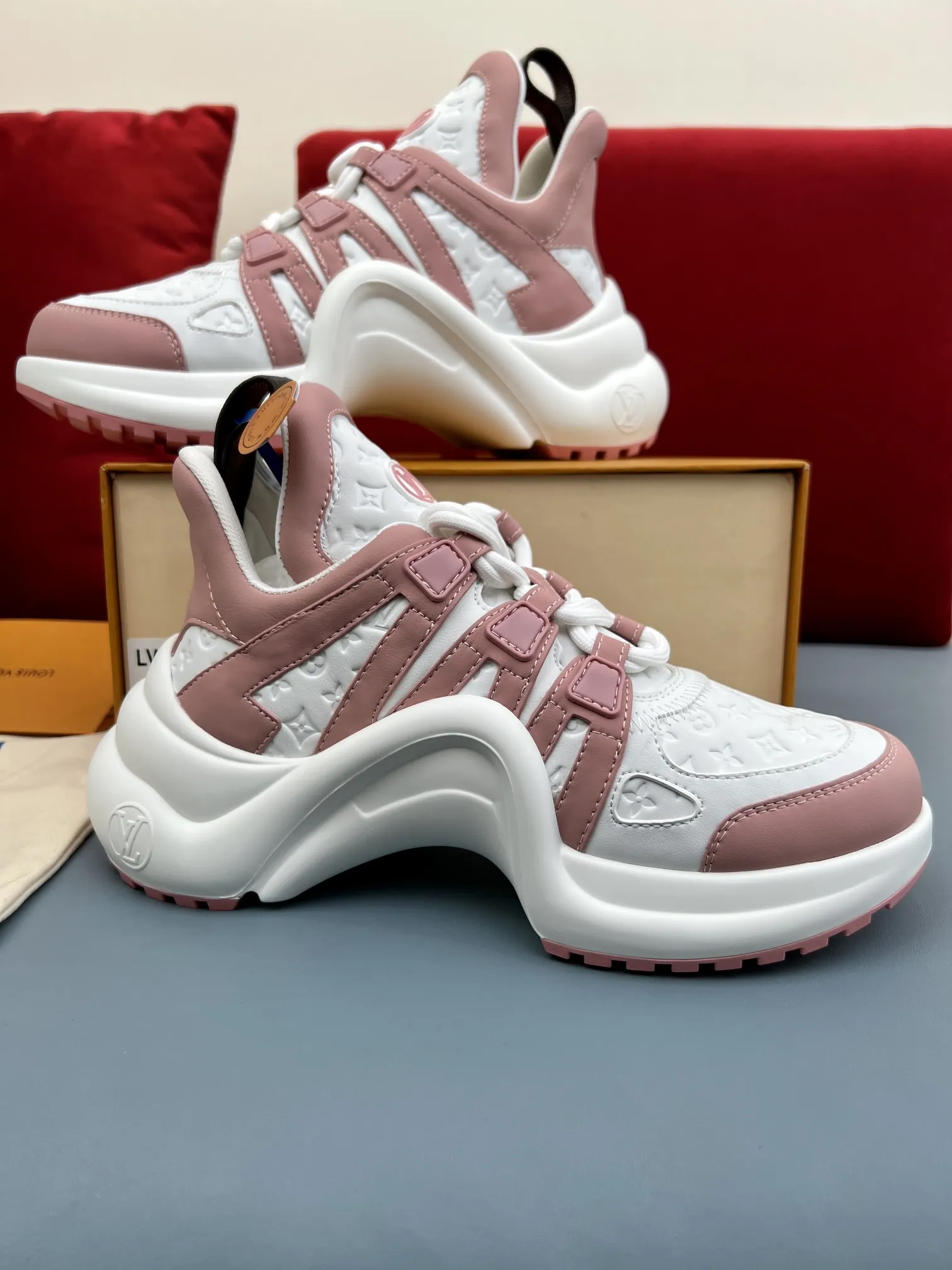 ModernLook Louis Vuitton Archlight White Pink Replica Shoes with Rep Sneakers Style 285