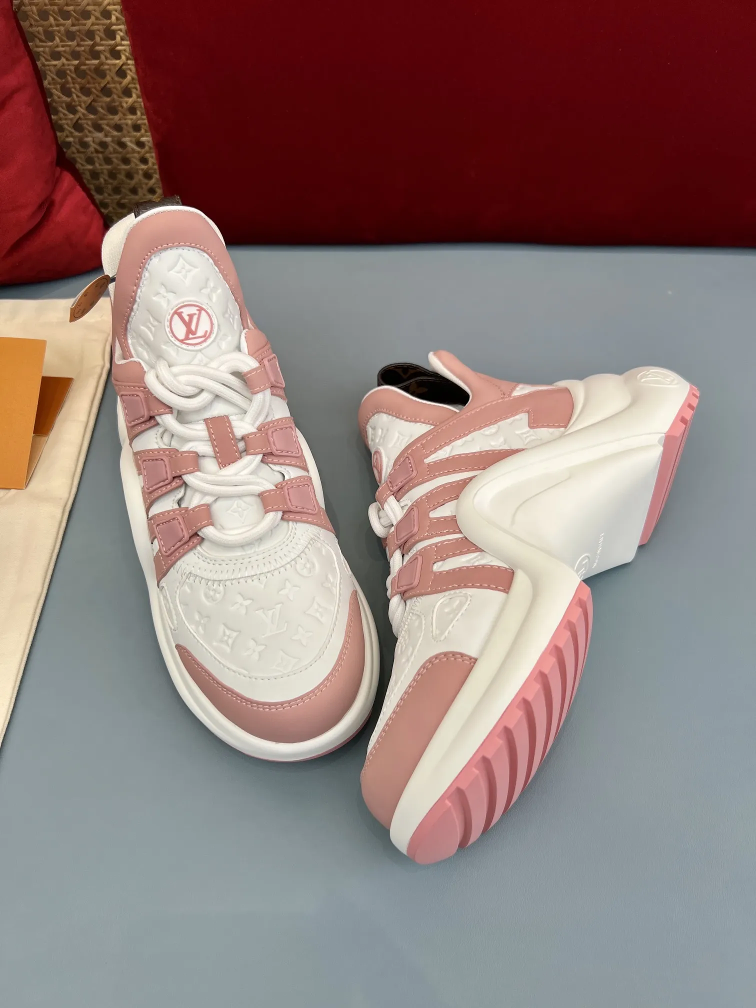 ModernLook Louis Vuitton Archlight White Pink Replica Shoes with Rep Sneakers Style 285