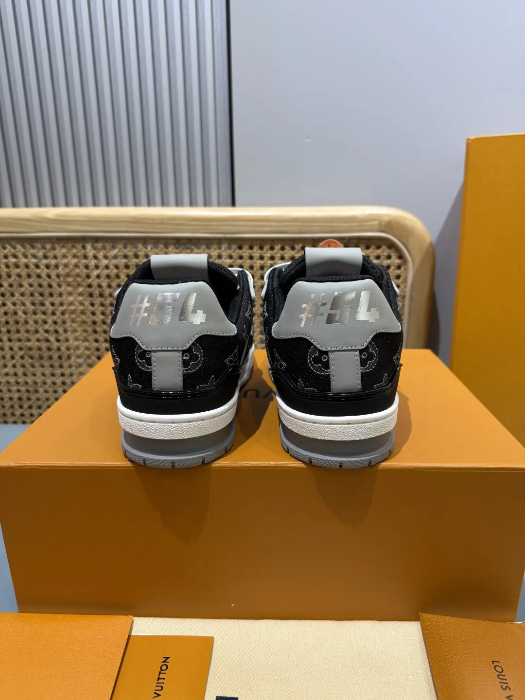 FlexibleFit Louis Vuitton Trainer Black  Replica Shoes – Premium Rep Shoes Collection 382