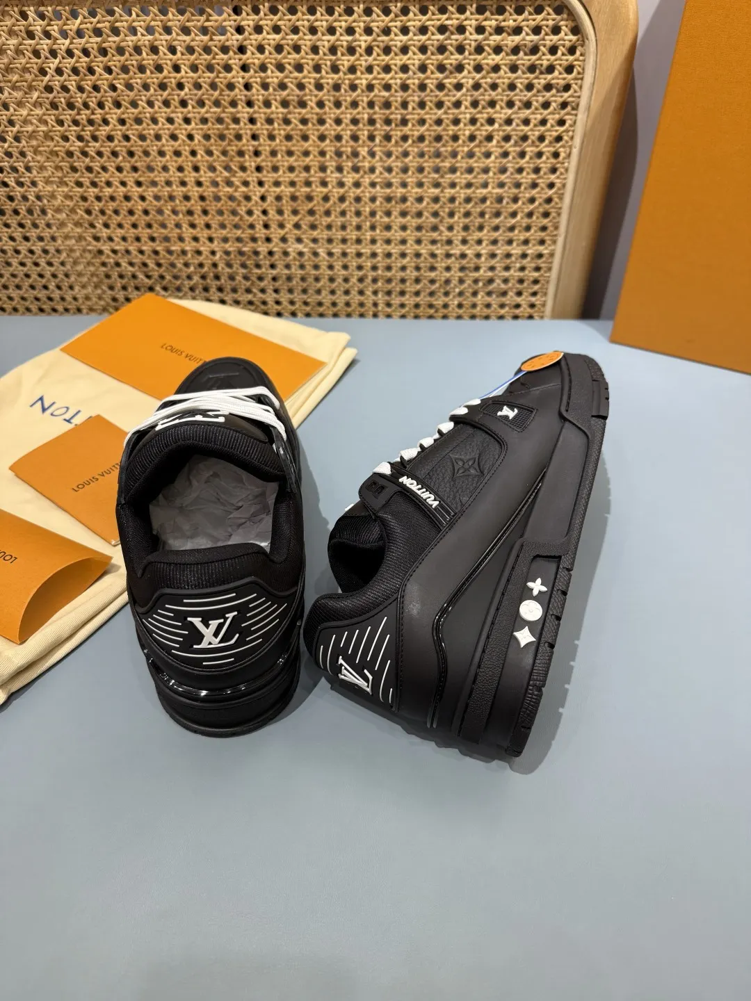 Louis Vuitton Trainer Black  Sneakers – Replica Shoes & Louis Vuitton Fake Collection Unique 395
