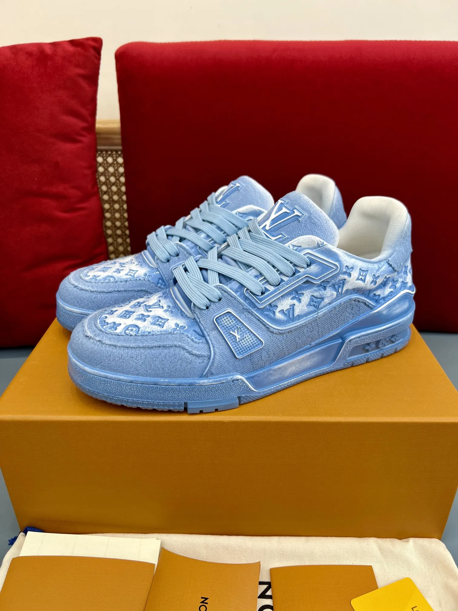 TimelessDesign Louis Vuitton Trainer Blue Denim Sneakers – Replica Louis Vuitton Edition 336