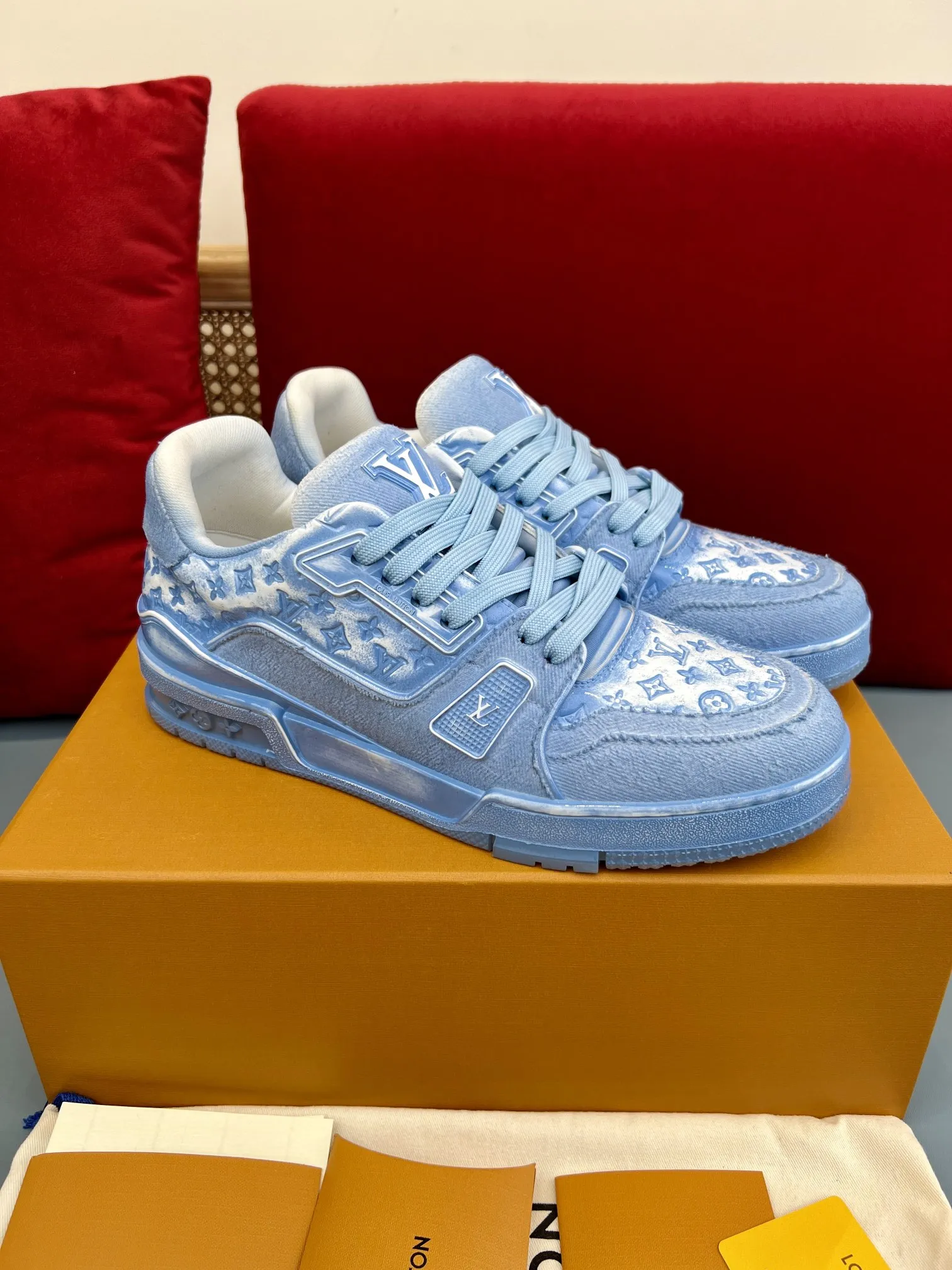 TimelessDesign Louis Vuitton Trainer Blue Denim Sneakers – Replica Louis Vuitton Edition 336