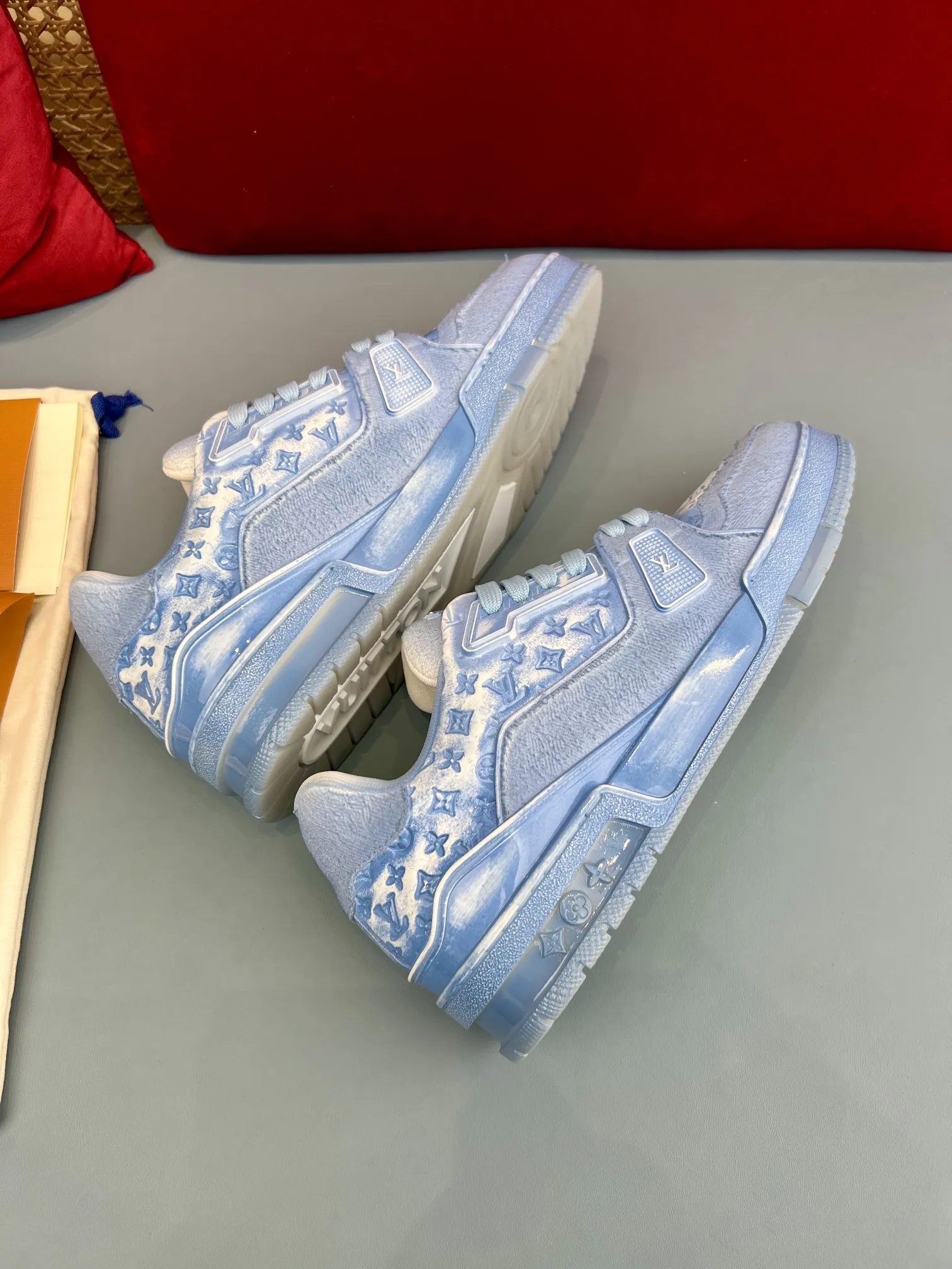 TimelessDesign Louis Vuitton Trainer Blue Denim Sneakers – Replica Louis Vuitton Edition 336