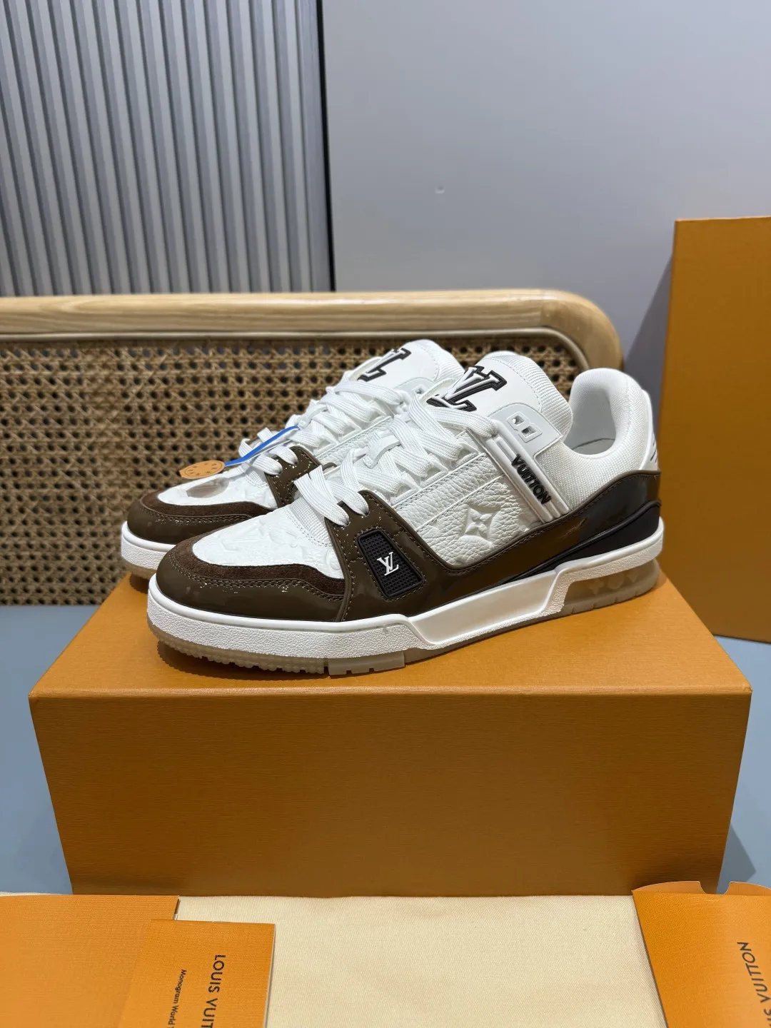 Efficient Louis Vuitton Trainer Brown White Replica Sneakers with Rep Shoes Style 377