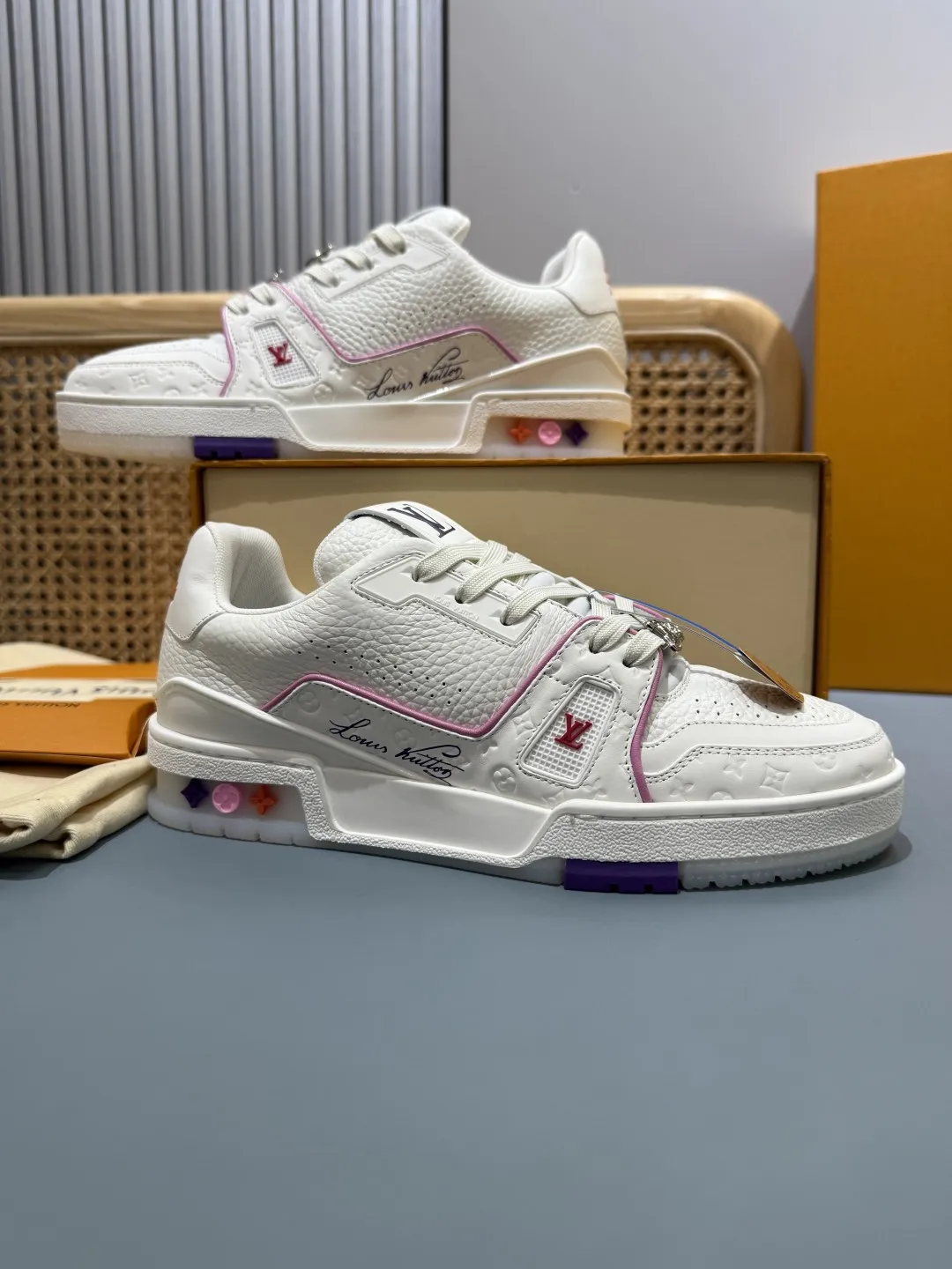 Effortless Louis Vuitton Trainer Cruise White Replica Shoes –  Rep Sneakers 402