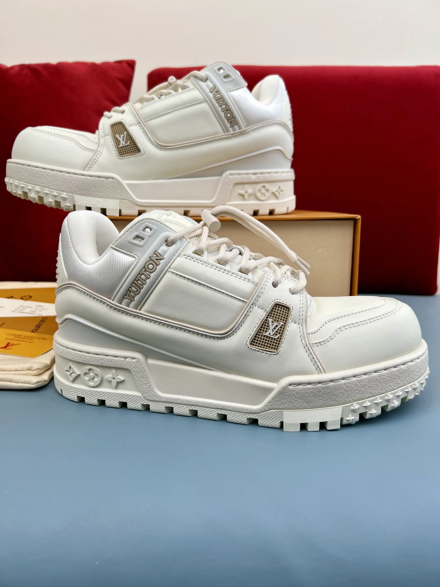 Louis Vuitton Trainer DIY White Replica Shoes –  Rep Sneakers Efficient 356