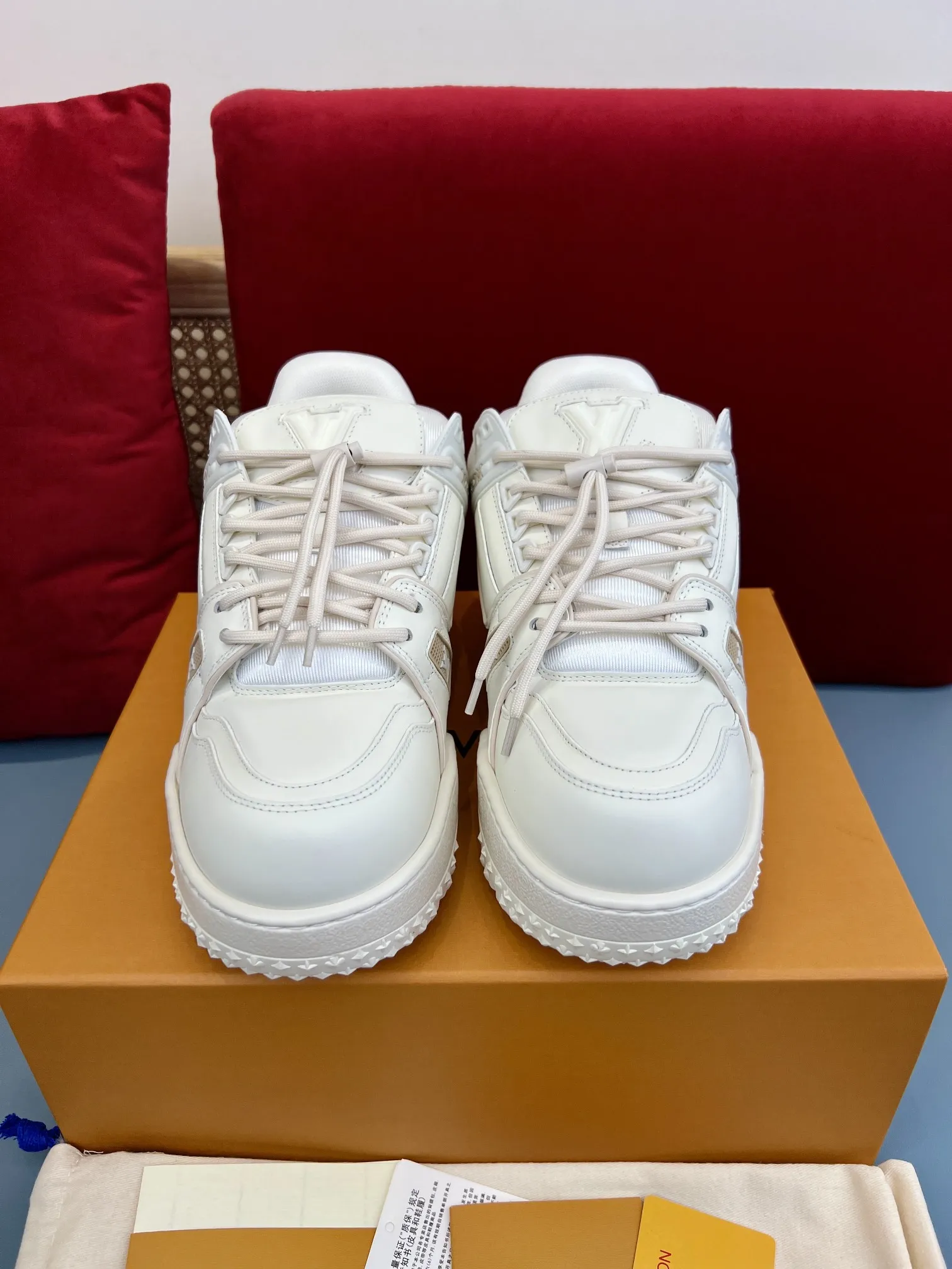 Louis Vuitton Trainer DIY White Replica Shoes –  Rep Sneakers Efficient 356
