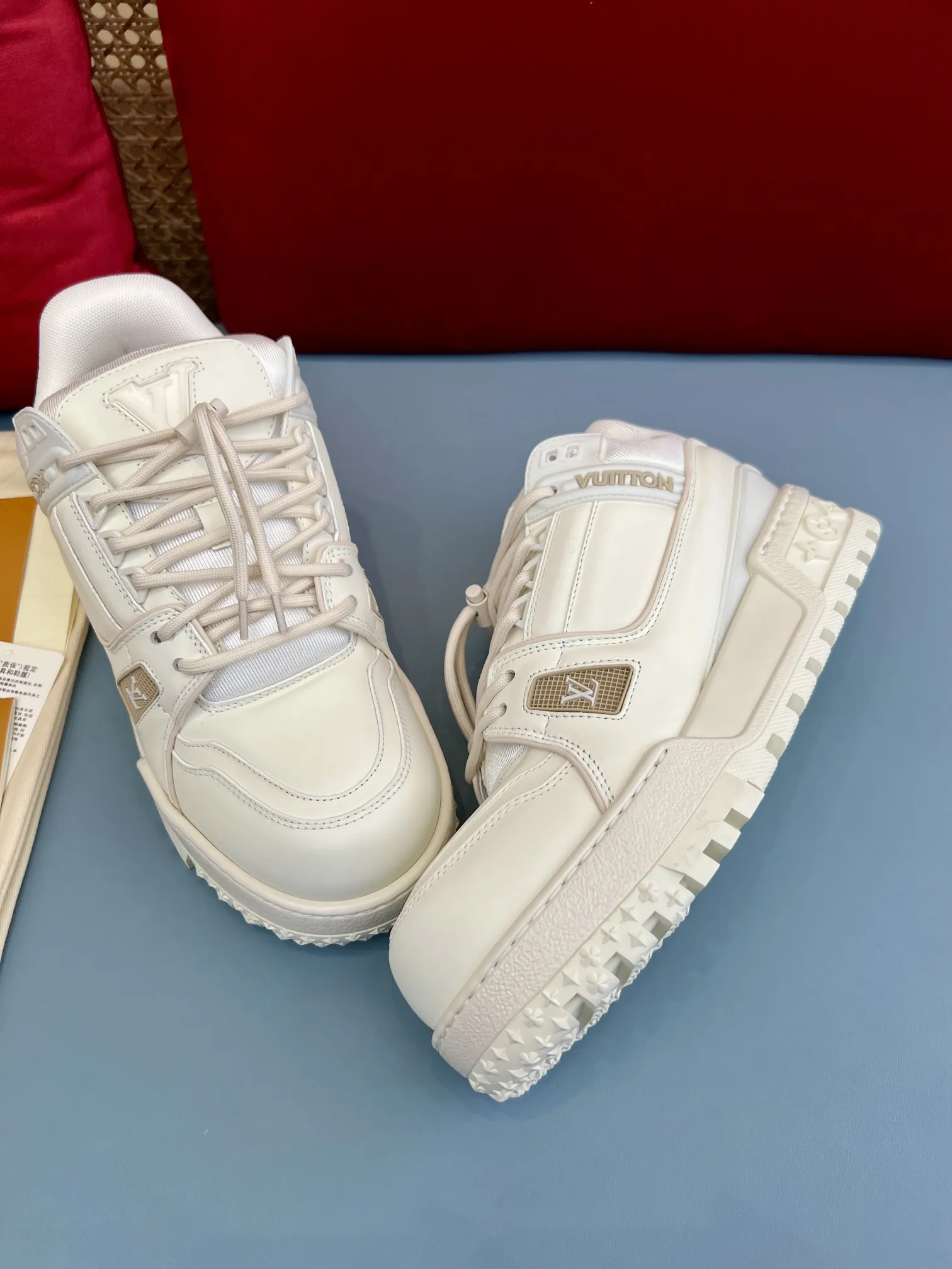 Louis Vuitton Trainer DIY White Replica Shoes –  Rep Sneakers Efficient 356
