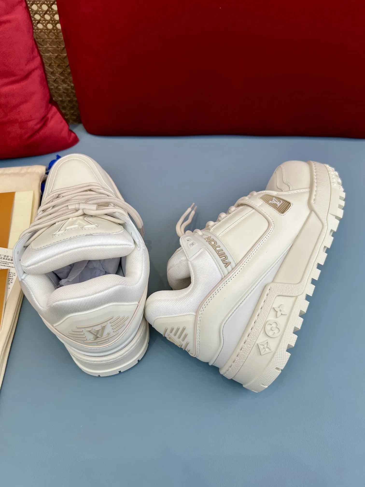 Louis Vuitton Trainer DIY White Replica Shoes –  Rep Sneakers Efficient 356