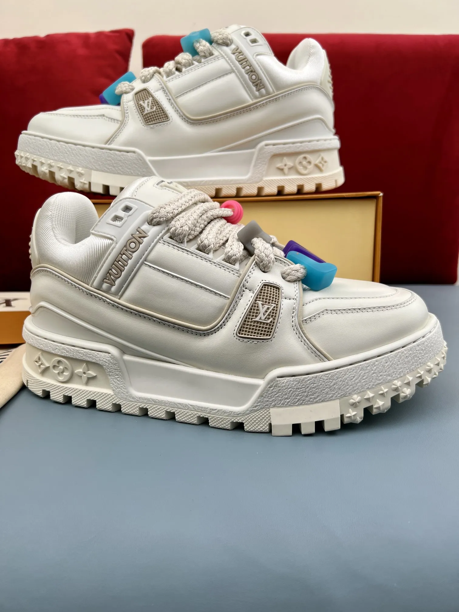 Louis Vuitton Trainer DIY White Sneakers –  Replica Shoes & Louis Vuitton Fake Popular 355