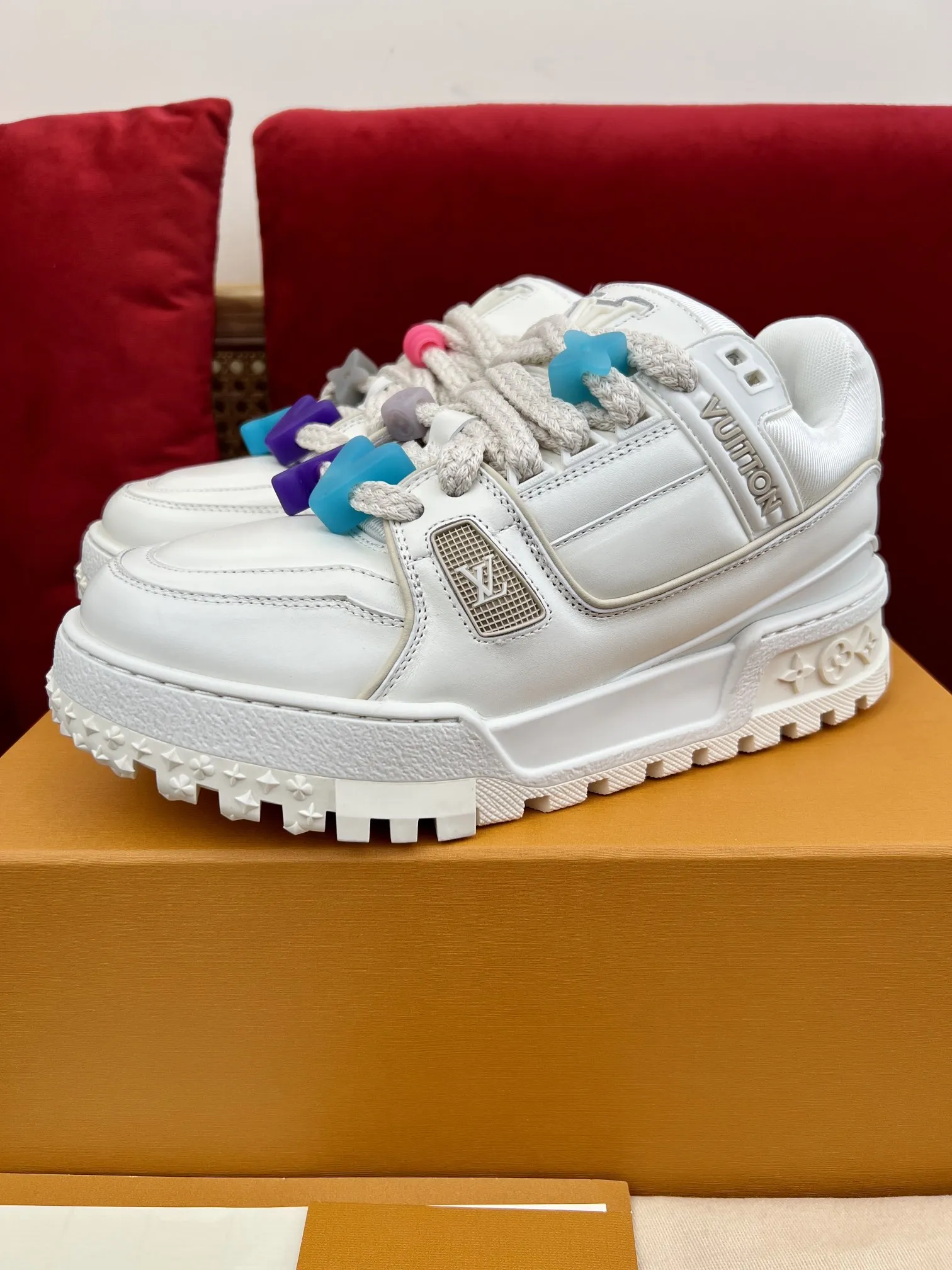 Louis Vuitton Trainer DIY White Sneakers –  Replica Shoes & Louis Vuitton Fake Popular 355