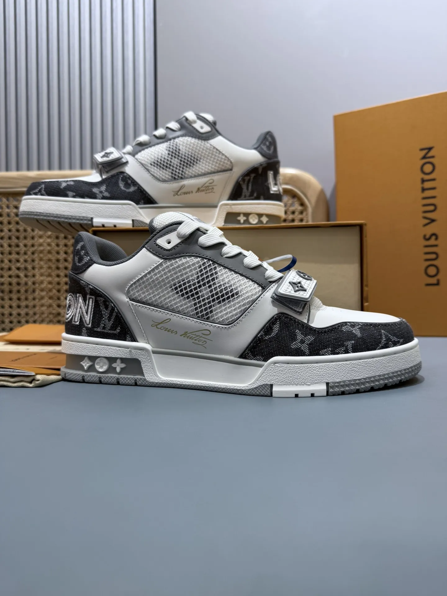 Seasonal Louis Vuitton Trainer Denim White Low Top – Replica Shoes & Louis Vuitton Replica 412