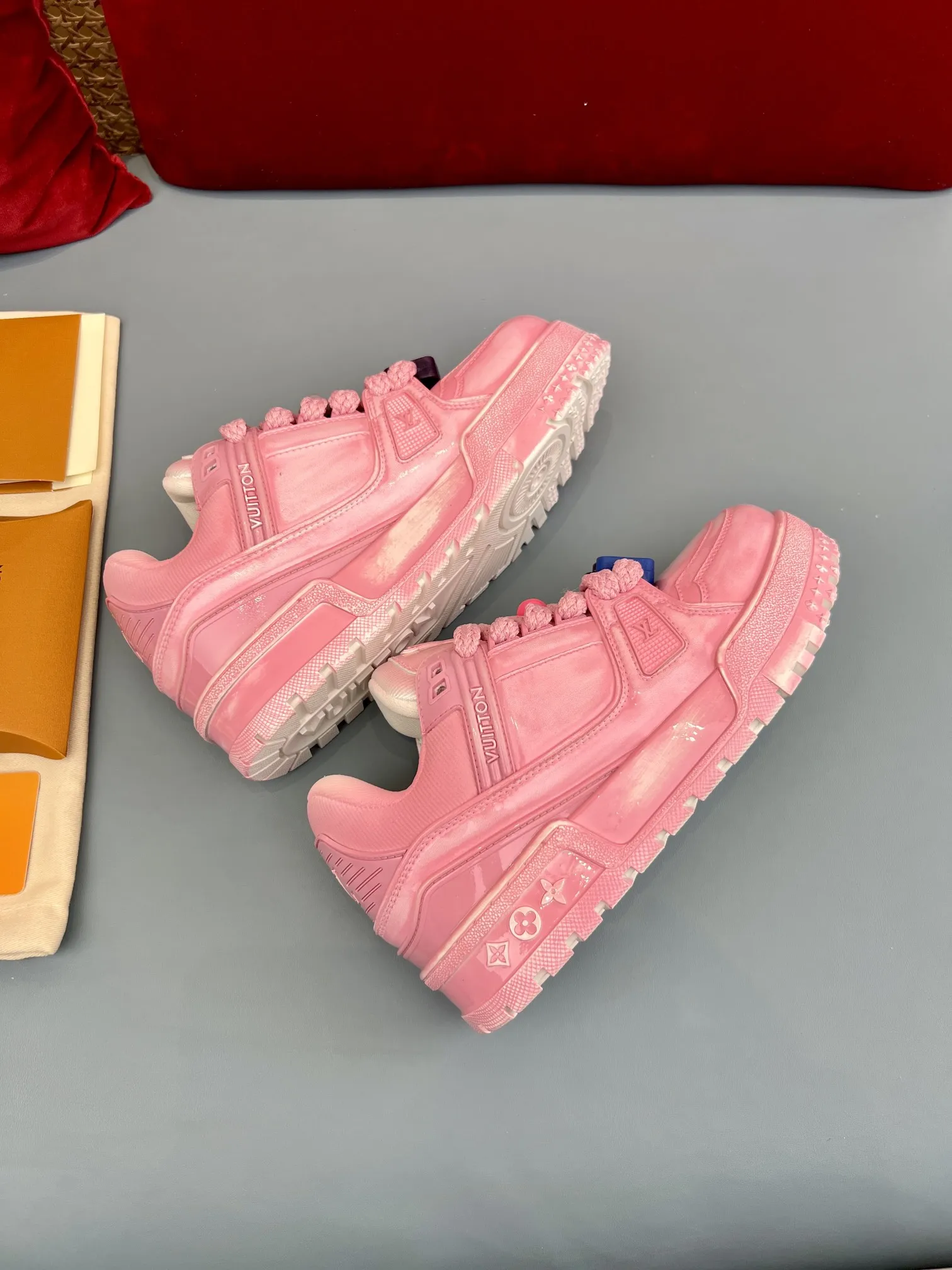 Louis Vuitton Trainer Gel Pink Replica Sneakers with Rep Shoes Style Chic 303