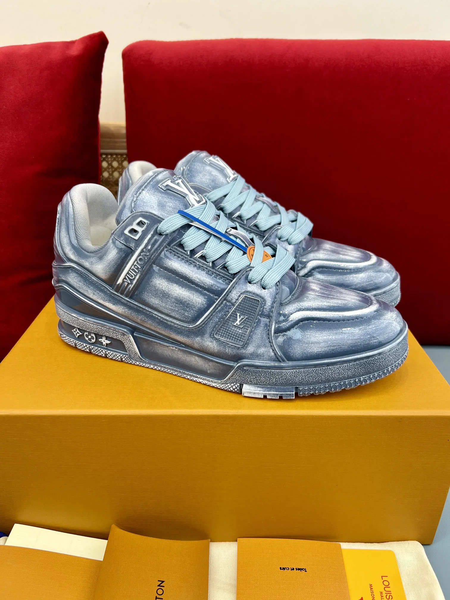 Colorful Louis Vuitton Trainer Gradient Sneaker Blue – Replica Shoes & LV Fake Edition 326