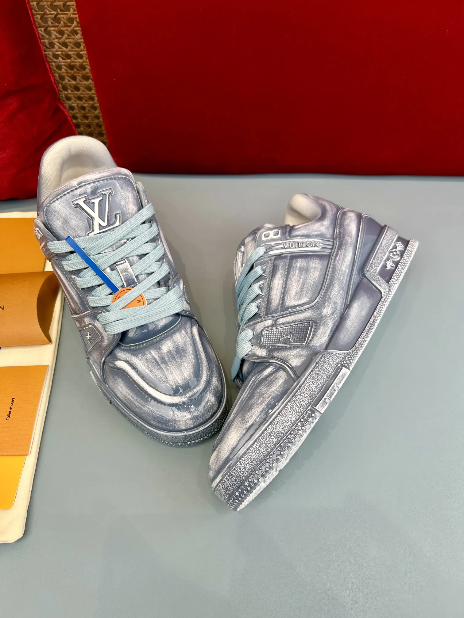 Colorful Louis Vuitton Trainer Gradient Sneaker Blue – Replica Shoes & LV Fake Edition 326