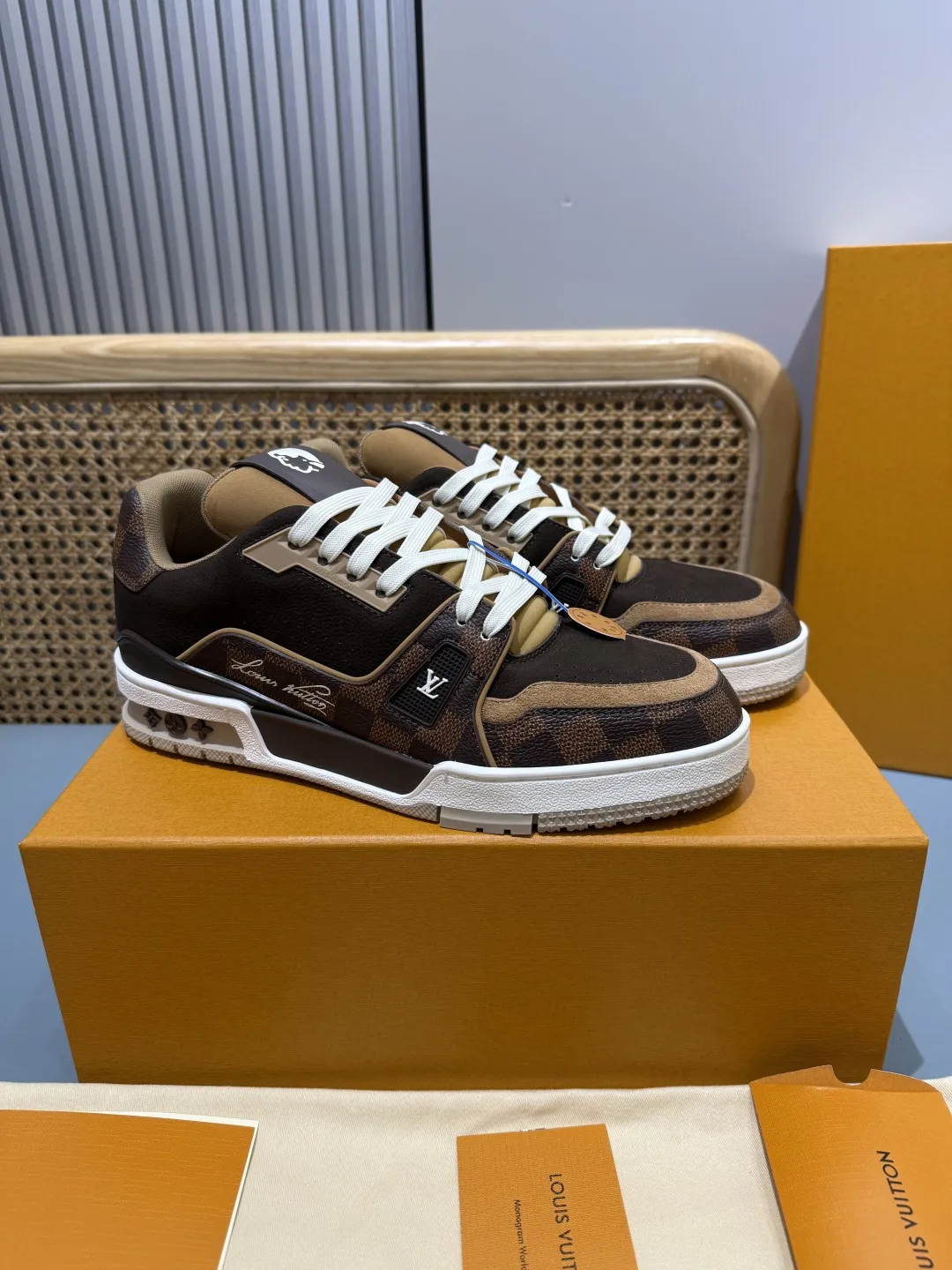Vibrant Louis Vuitton Trainer Limited Edition Brown Sneakers – Replica LV Style with Rep Shoes Design 410