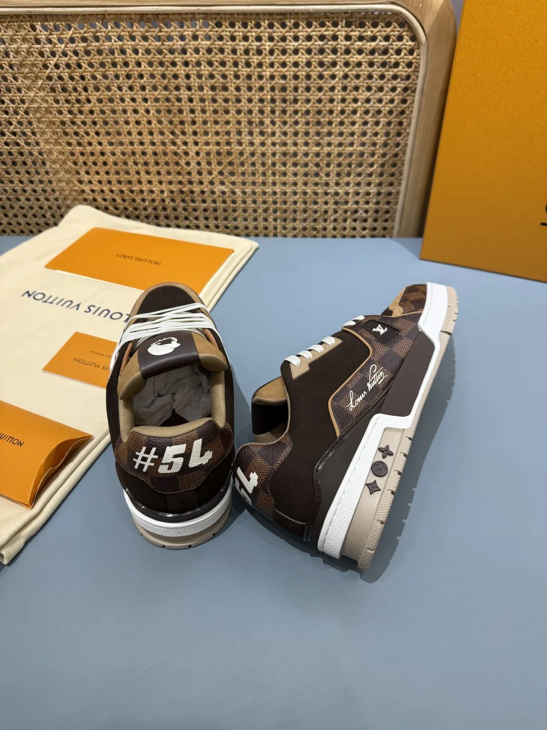 Vibrant Louis Vuitton Trainer Limited Edition Brown Sneakers – Replica LV Style with Rep Shoes Design 410