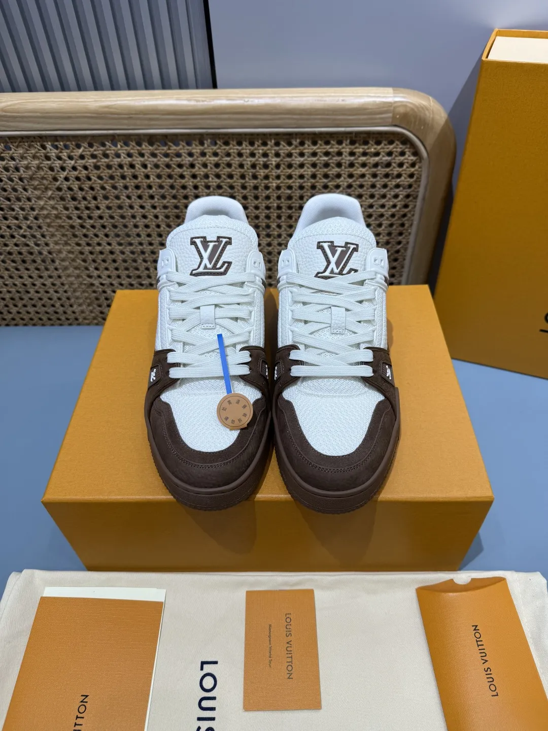 Louis Vuitton Trainer Limited White Brown Replica Shoes with Rep Sneakers Style Versatile 403