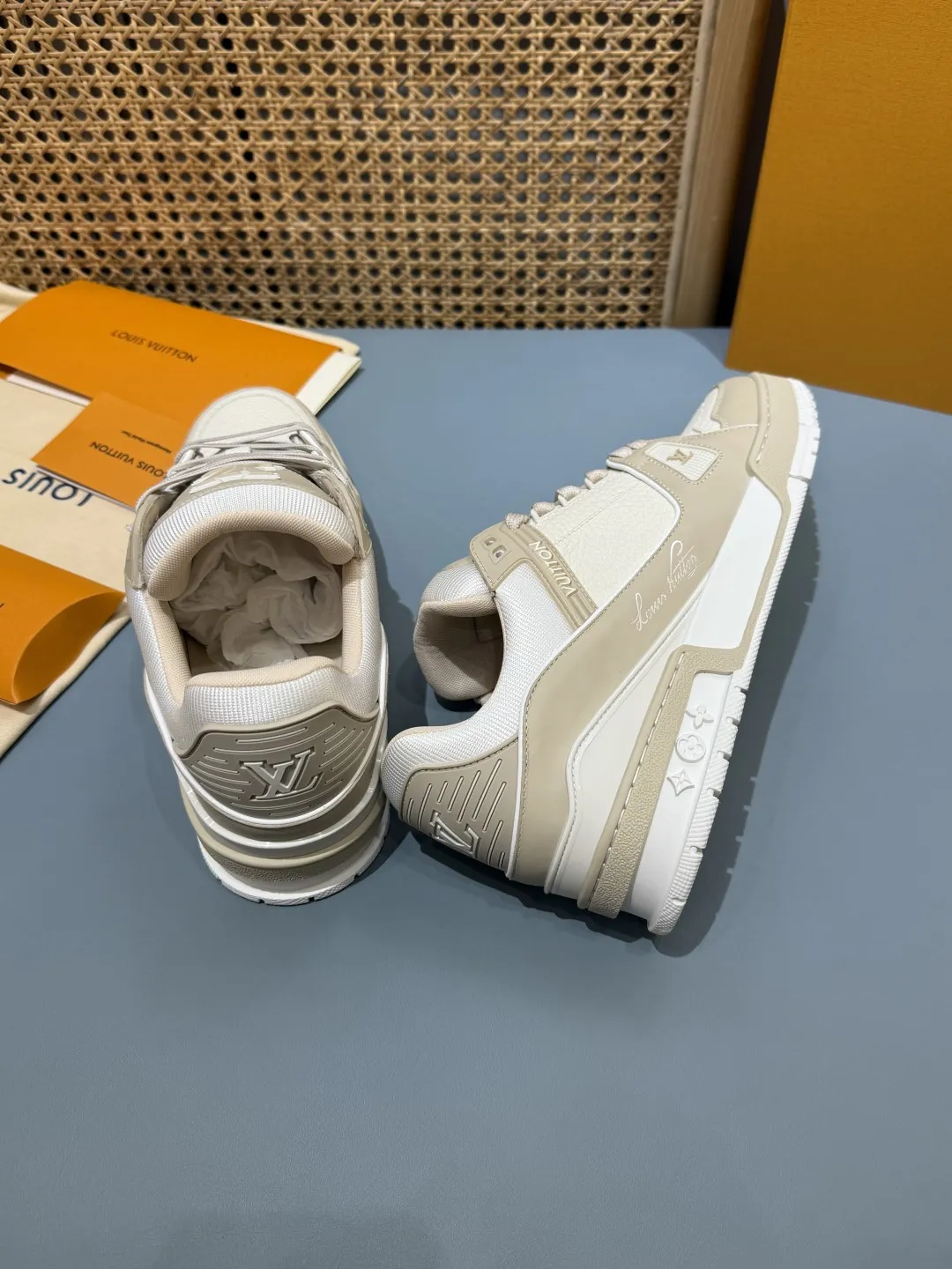 Louis Vuitton Trainer Milk Tea  Shoes – Replica LV Style Rep Shoes ComfortFit 420