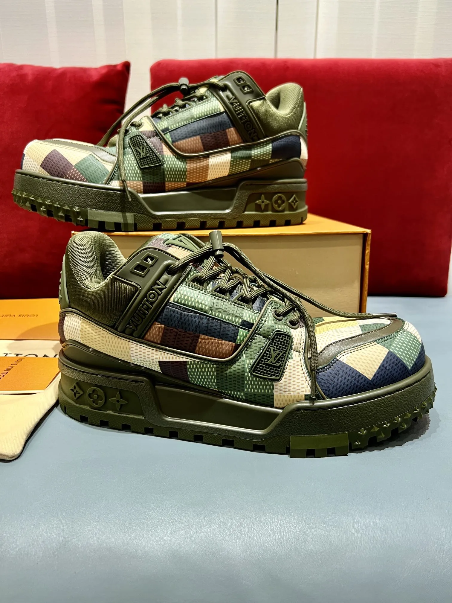 Louis Vuitton Trainer Multicolor Patchwork Sneakers – Replica Shoes & Louis Vuitton Fake Durable 357