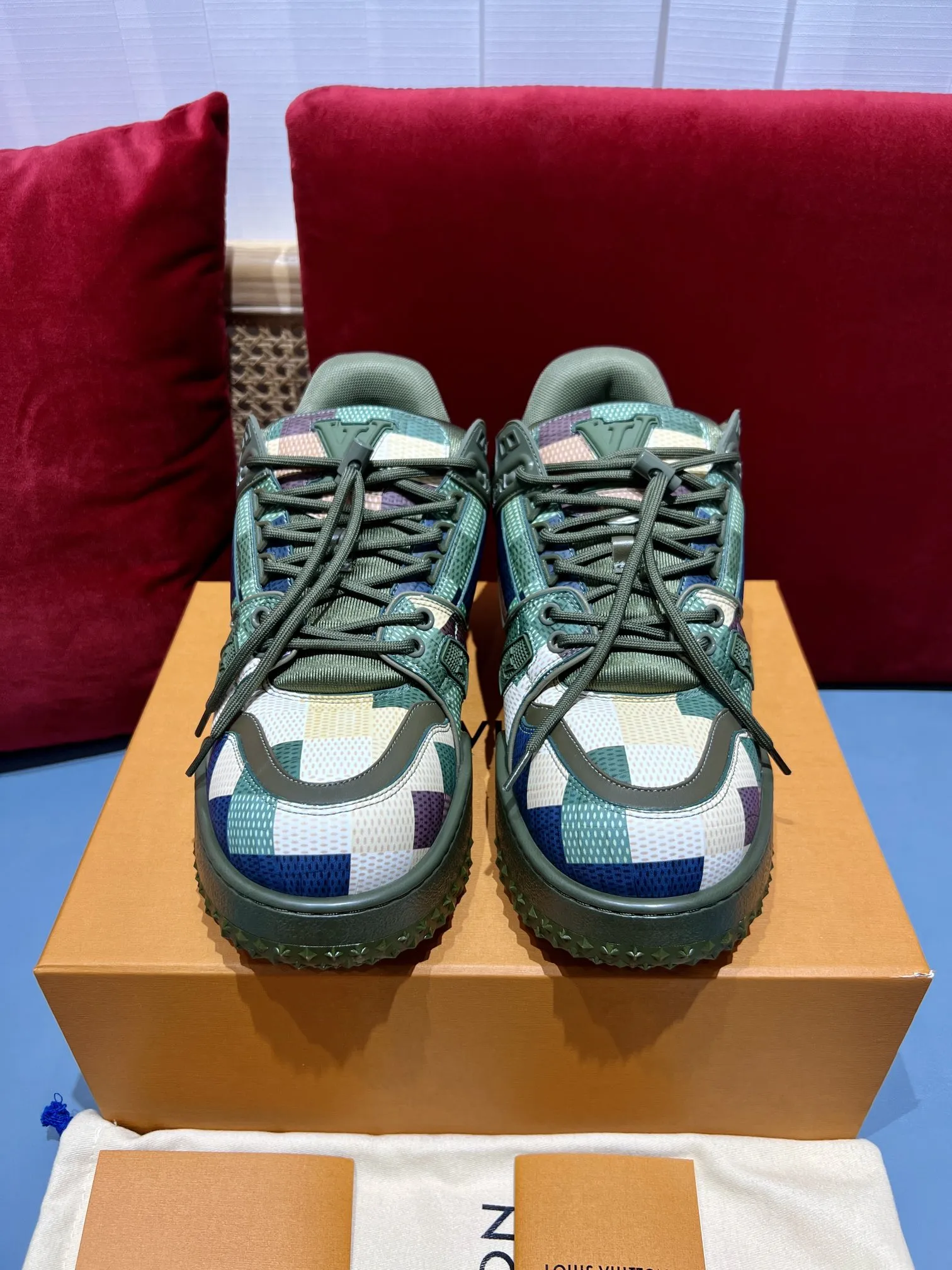 Louis Vuitton Trainer Multicolor Patchwork Sneakers – Replica Shoes & Louis Vuitton Fake Durable 357