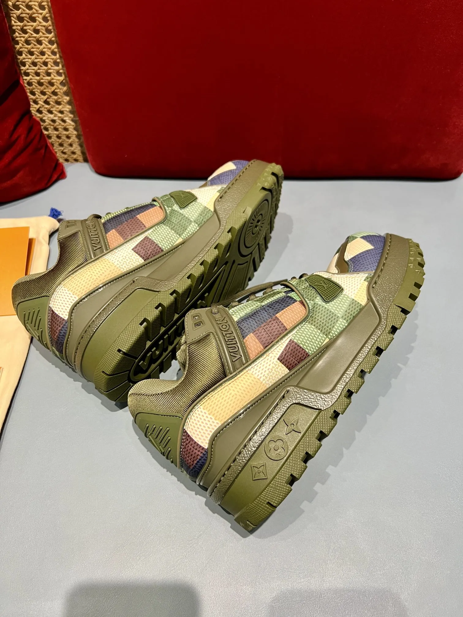 Louis Vuitton Trainer Multicolor Patchwork Sneakers – Replica Shoes & Louis Vuitton Fake Durable 357