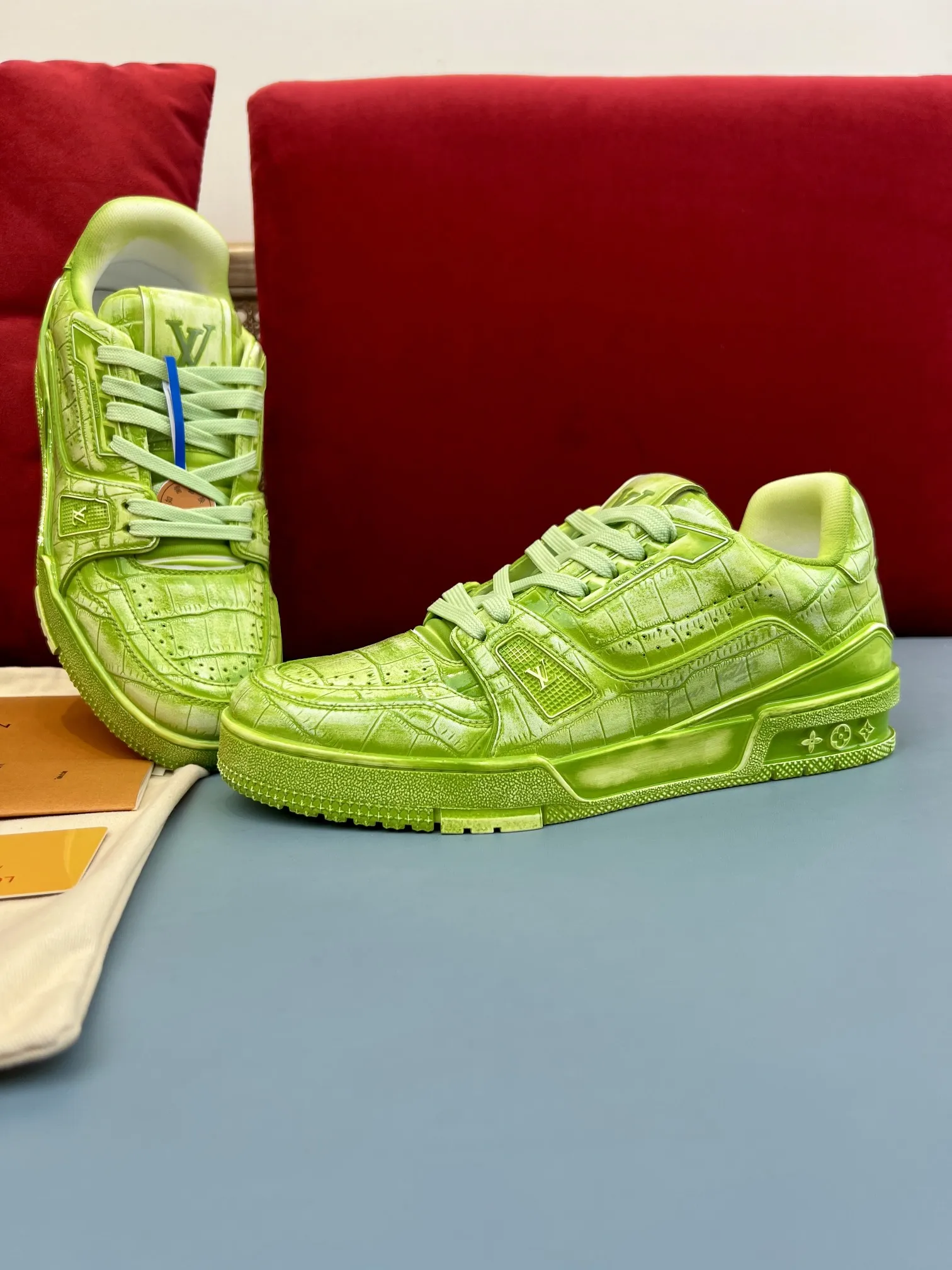 Louis Vuitton Trainer Neon Green Replica Shoes with Rep Sneakers Style Durable 345