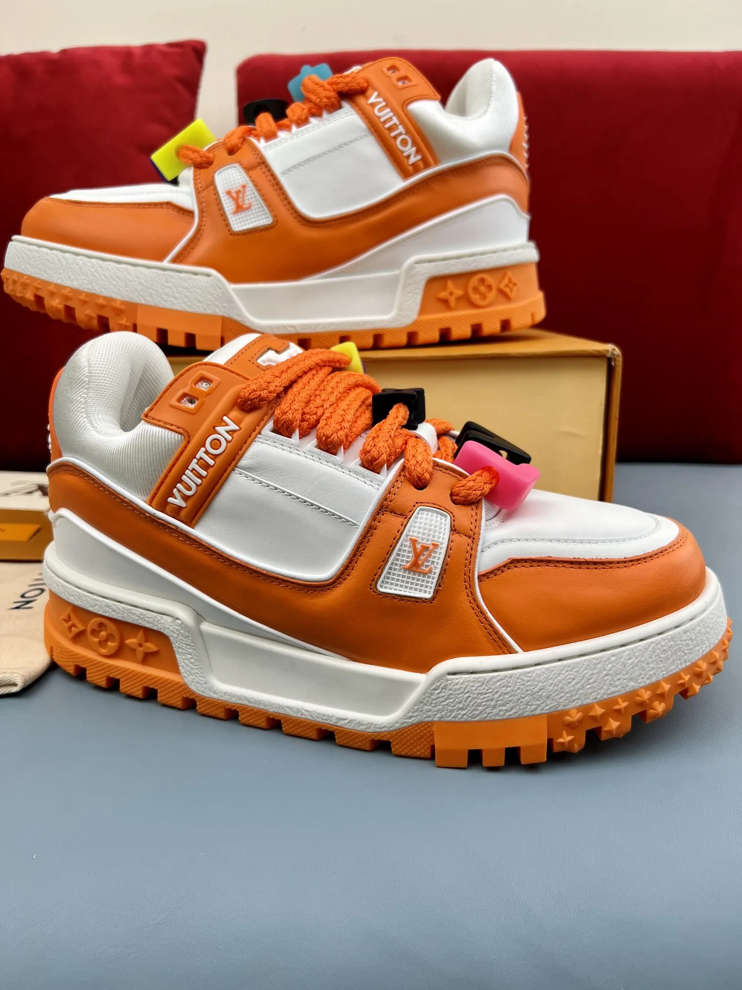 MultiPurpose Louis Vuitton Trainer Orange White Replica Shoes with Rep Sneakers Style 350