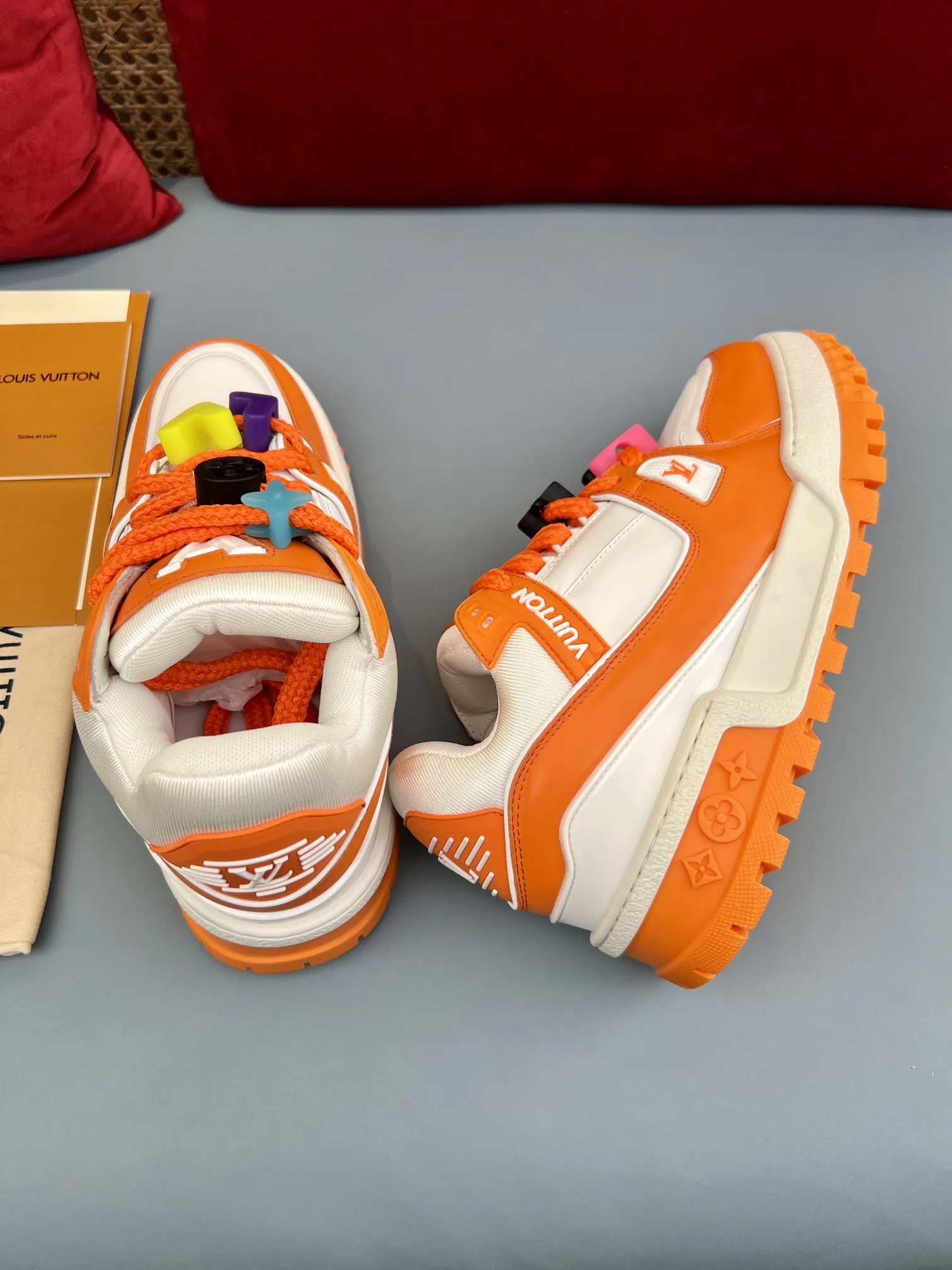 MultiPurpose Louis Vuitton Trainer Orange White Replica Shoes with Rep Sneakers Style 350