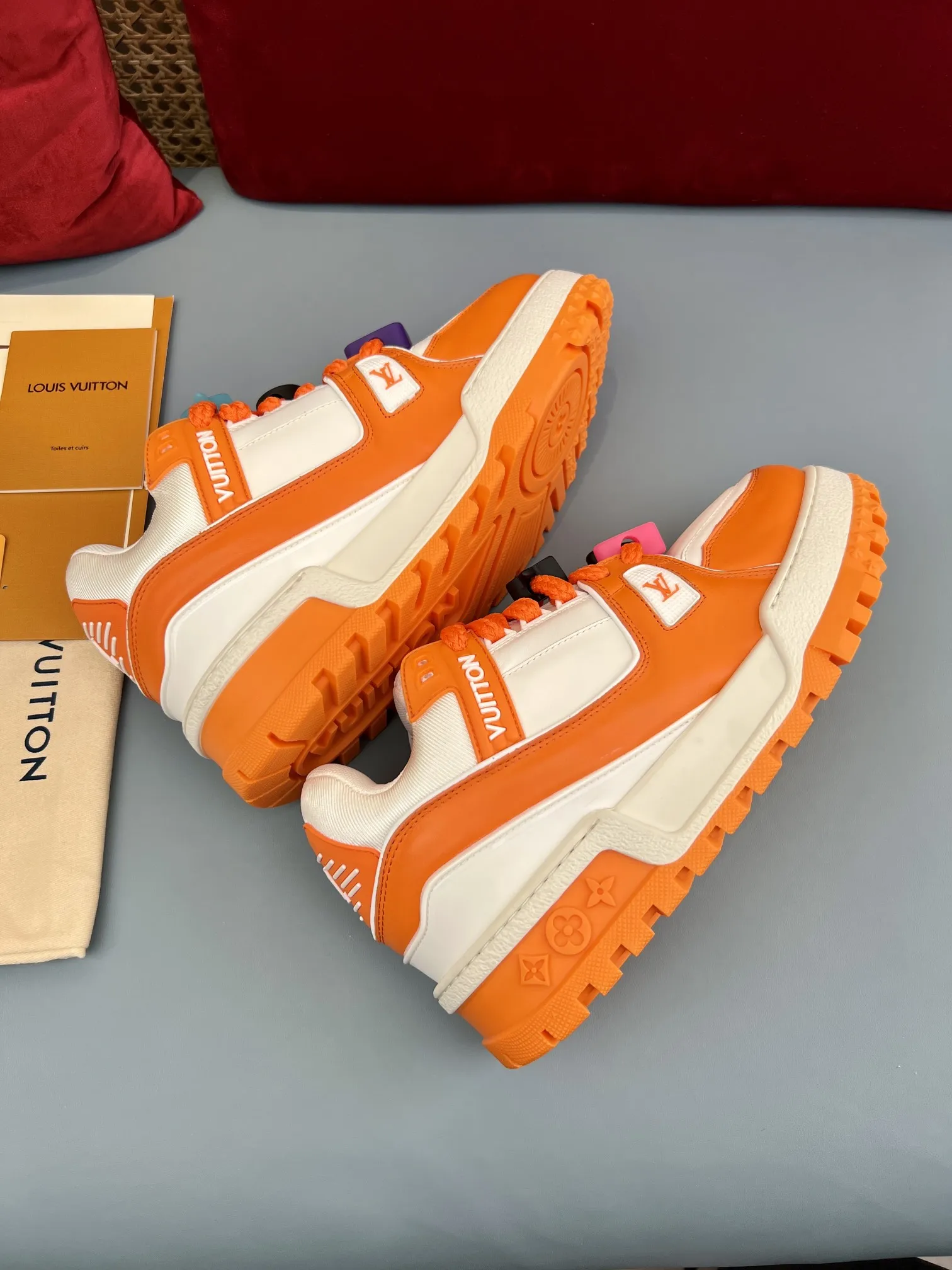 MultiPurpose Louis Vuitton Trainer Orange White Replica Shoes with Rep Sneakers Style 350