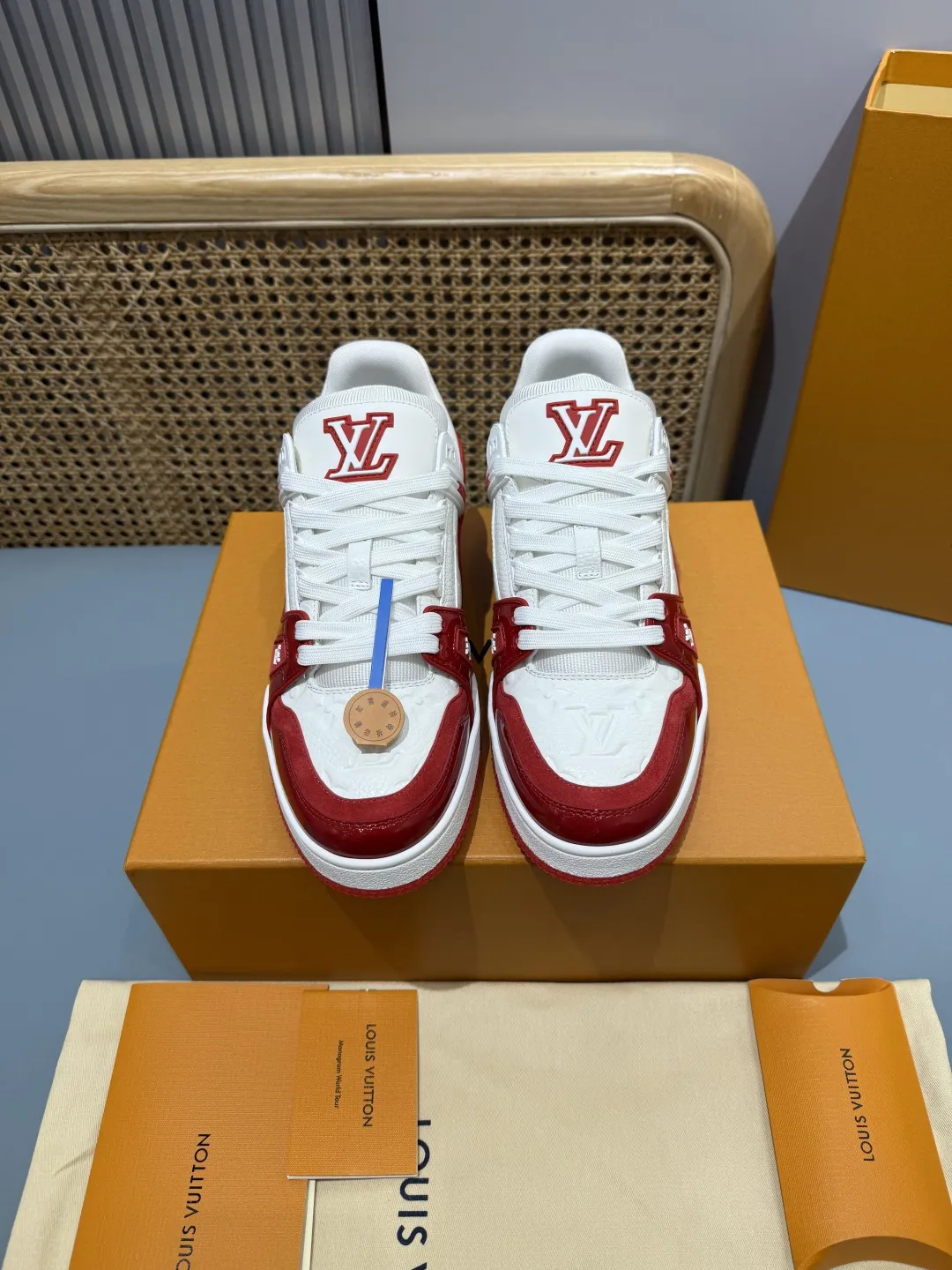 Louis Vuitton Trainer Pat Patent Leather Red White –  Replica Shoes & Louis Vuitton Fake Cozy 372