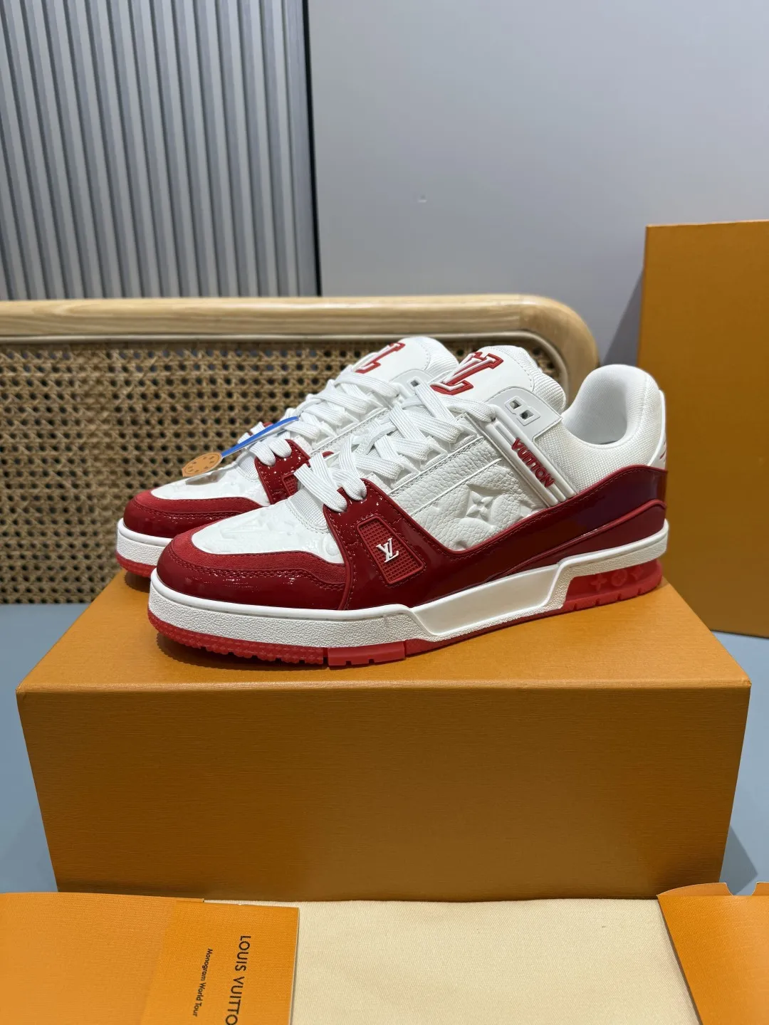 Louis Vuitton Trainer Pat Patent Leather Red White –  Replica Shoes & Louis Vuitton Fake Cozy 372