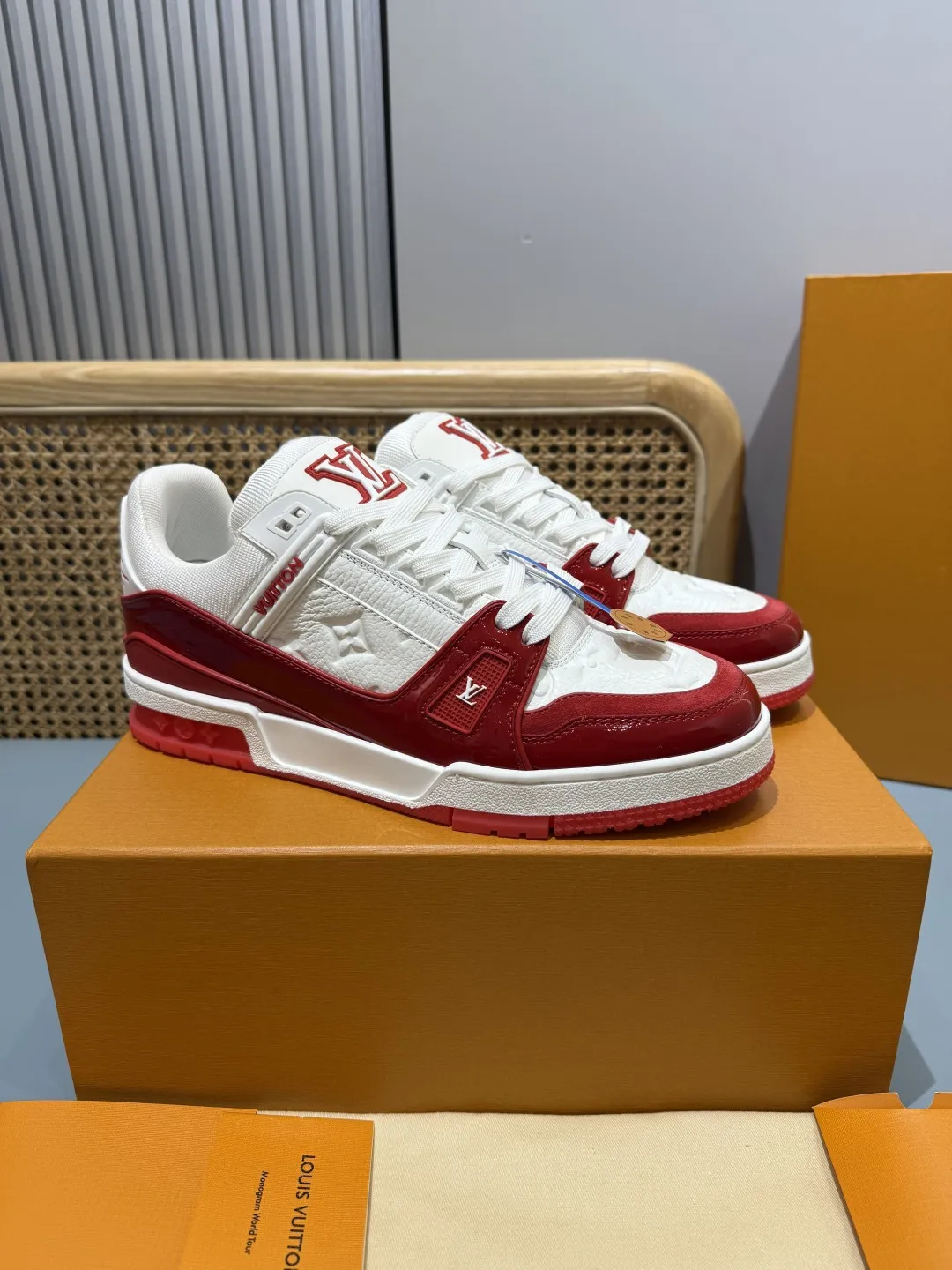 Louis Vuitton Trainer Pat Patent Leather Red White –  Replica Shoes & Louis Vuitton Fake Cozy 372