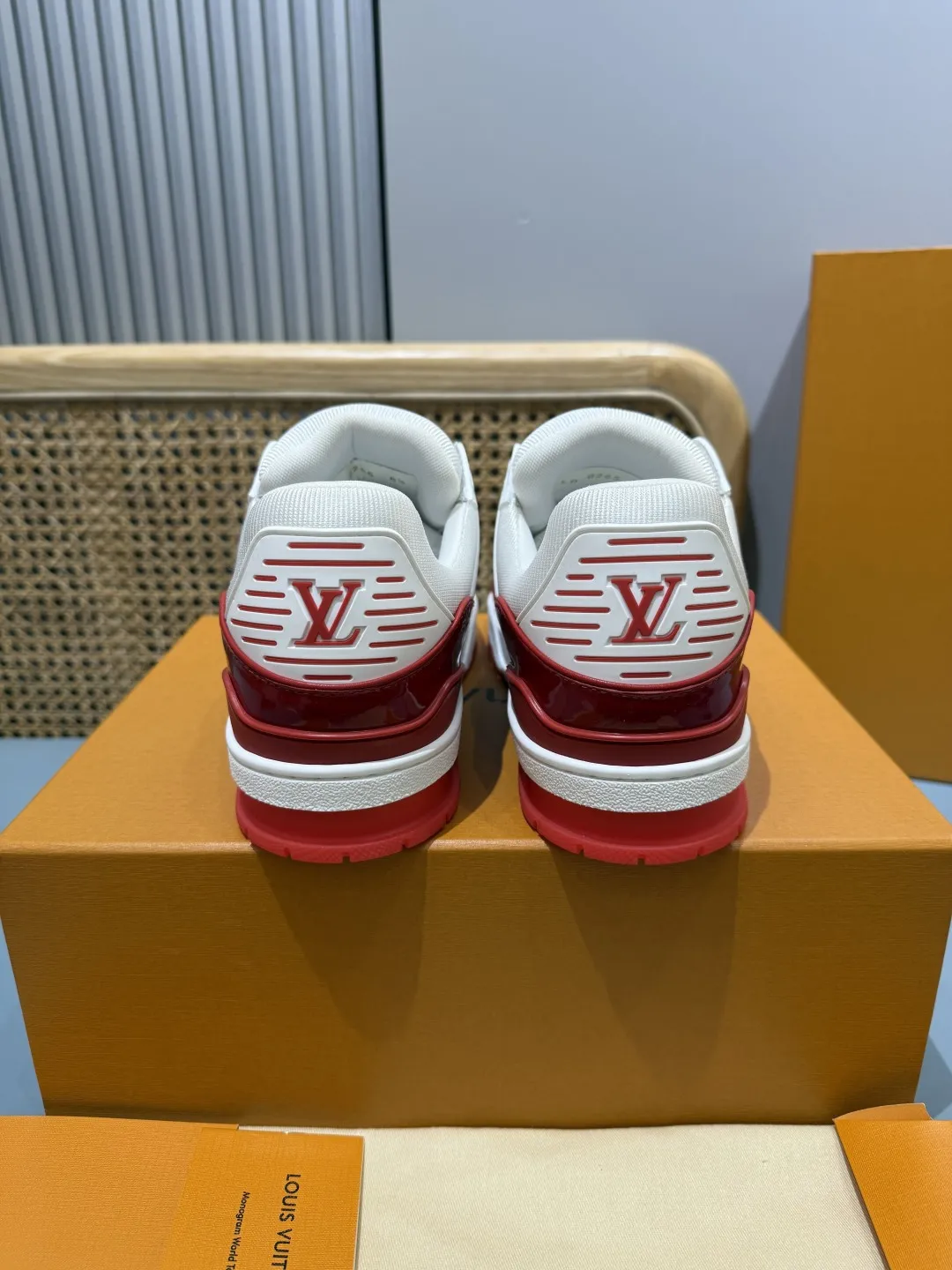 Louis Vuitton Trainer Pat Patent Leather Red White –  Replica Shoes & Louis Vuitton Fake Cozy 372