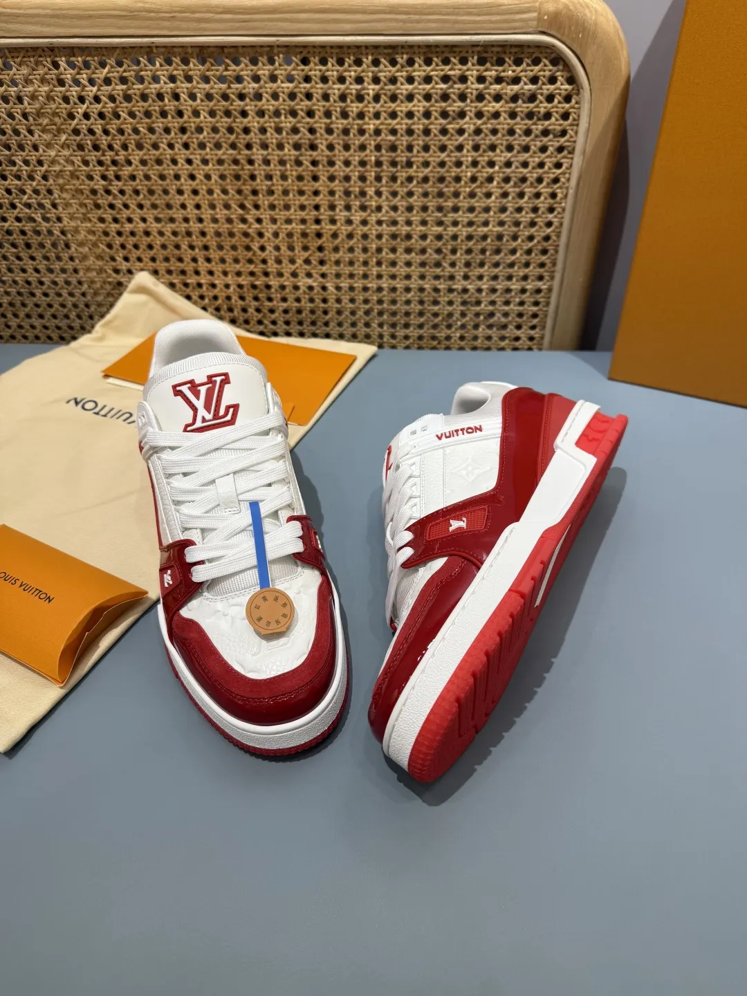 Louis Vuitton Trainer Pat Patent Leather Red White –  Replica Shoes & Louis Vuitton Fake Cozy 372