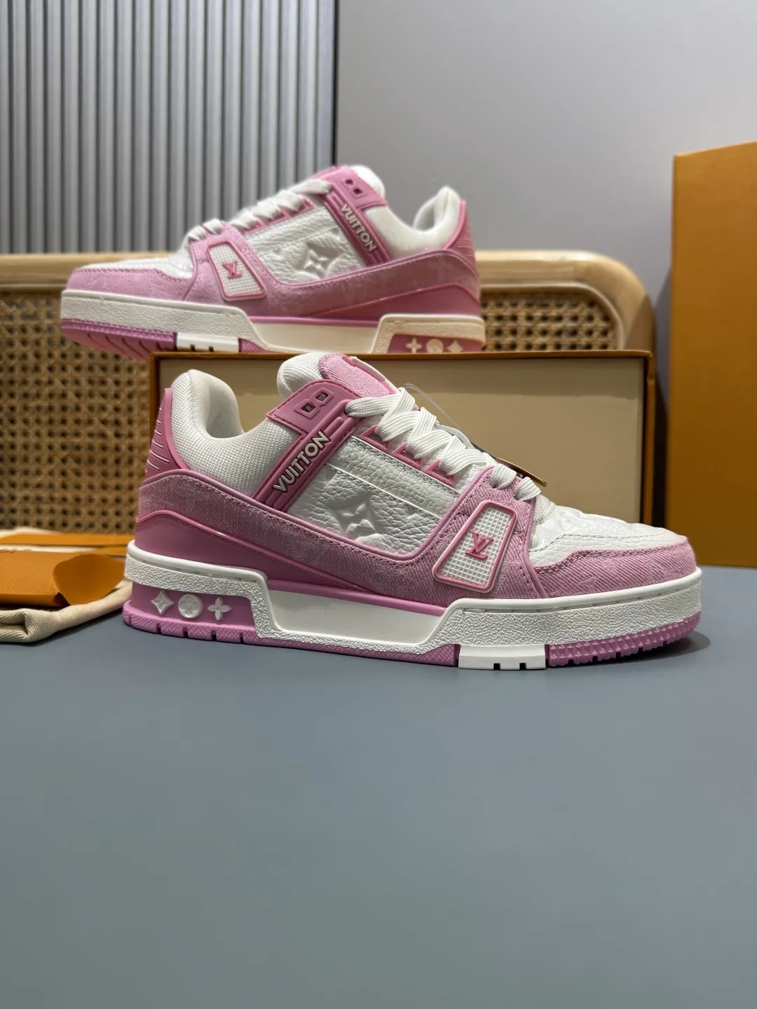 Efficient Louis Vuitton Trainer Pink  Sneakers – Replica Shoes & Louis Vuitton Fake Edition 444