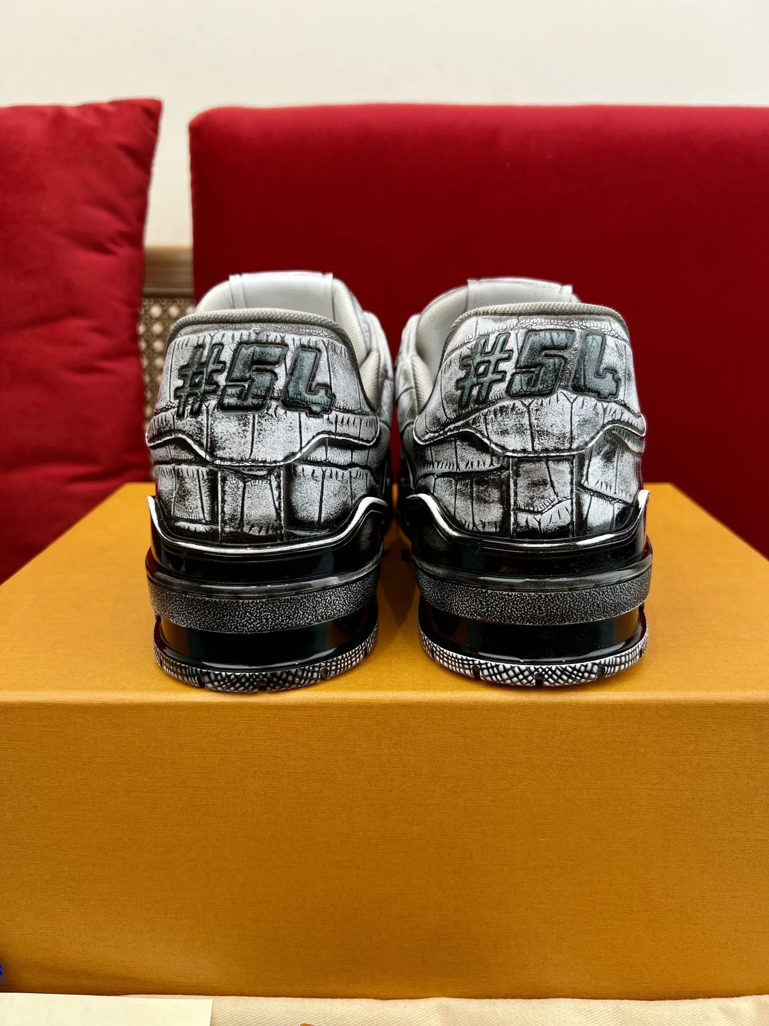 Louis Vuitton Trainer Sneaker Black Crocodile –  Replica Shoes & Rep Footwear Stretchable 342