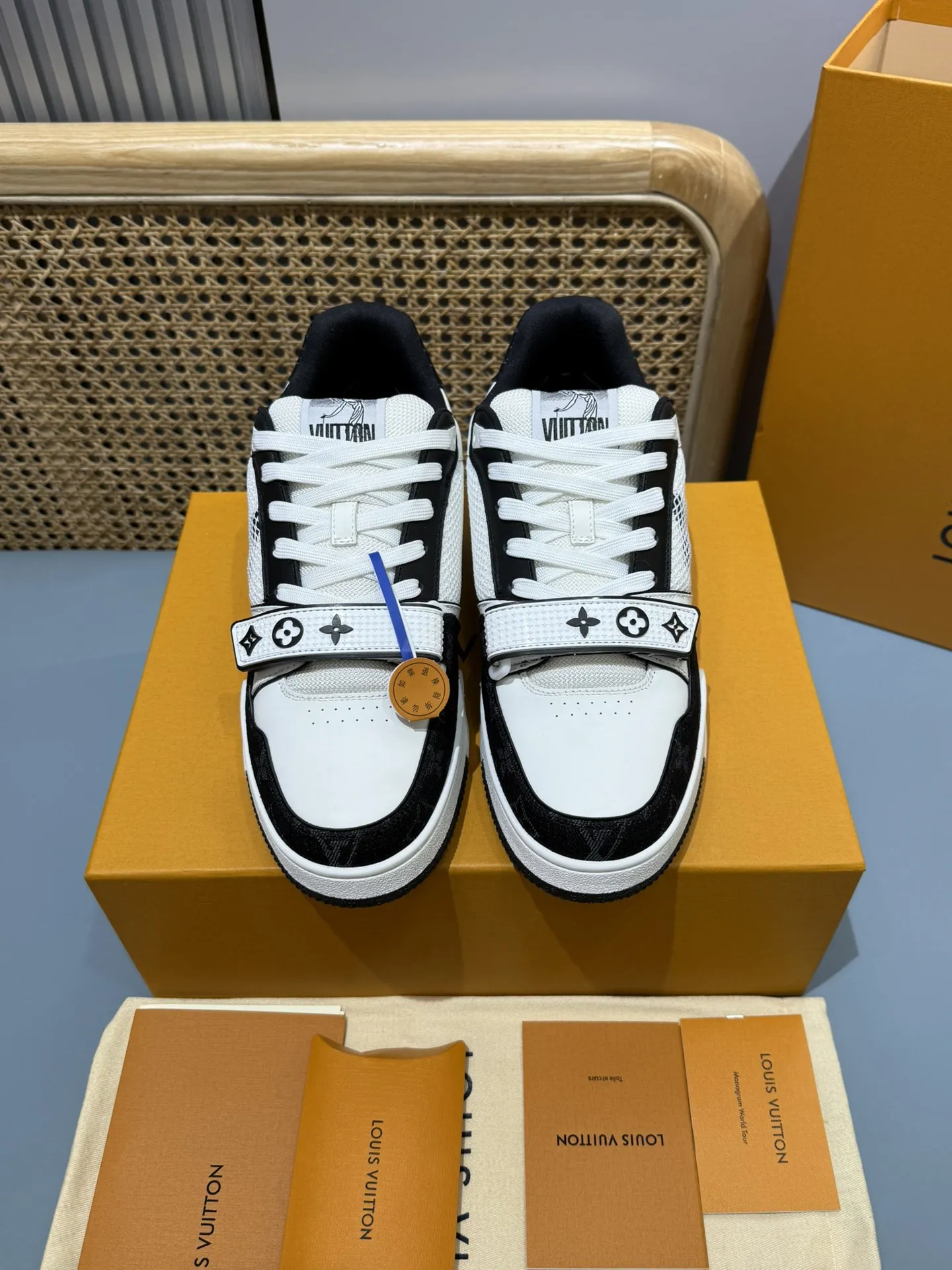 Colorful Louis Vuitton Trainer Sneaker Black White – Replica Shoes & Louis Vuitton Fake 416