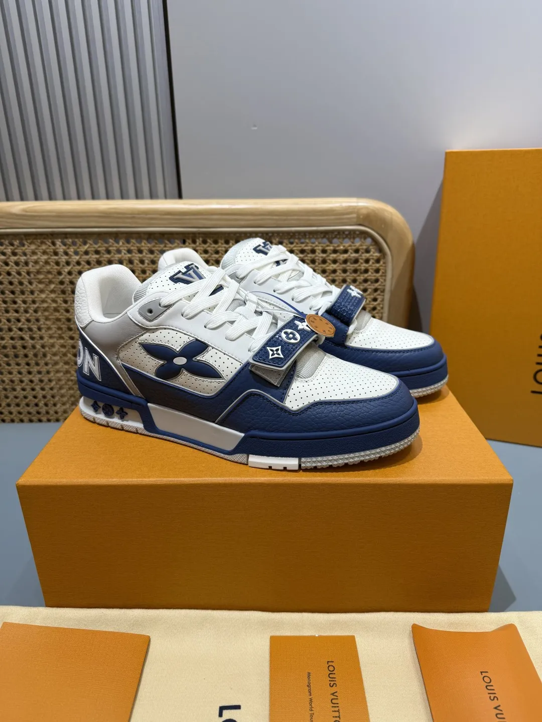 FreshLook Louis Vuitton Trainer Sneaker Blue White –  Replica Shoes & Rep Shoes 436