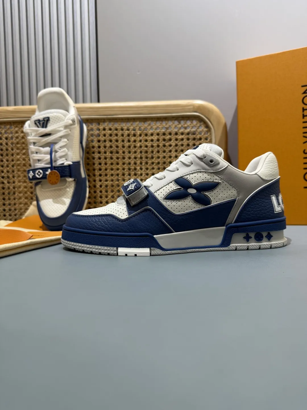 FreshLook Louis Vuitton Trainer Sneaker Blue White –  Replica Shoes & Rep Shoes 436