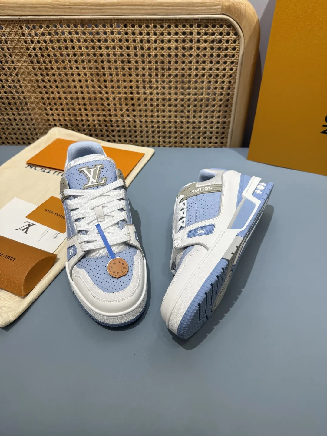 Louis Vuitton Trainer Sneaker Blue White – Replica Shoes & Louis Vuitton Fake Edition Reliable 385