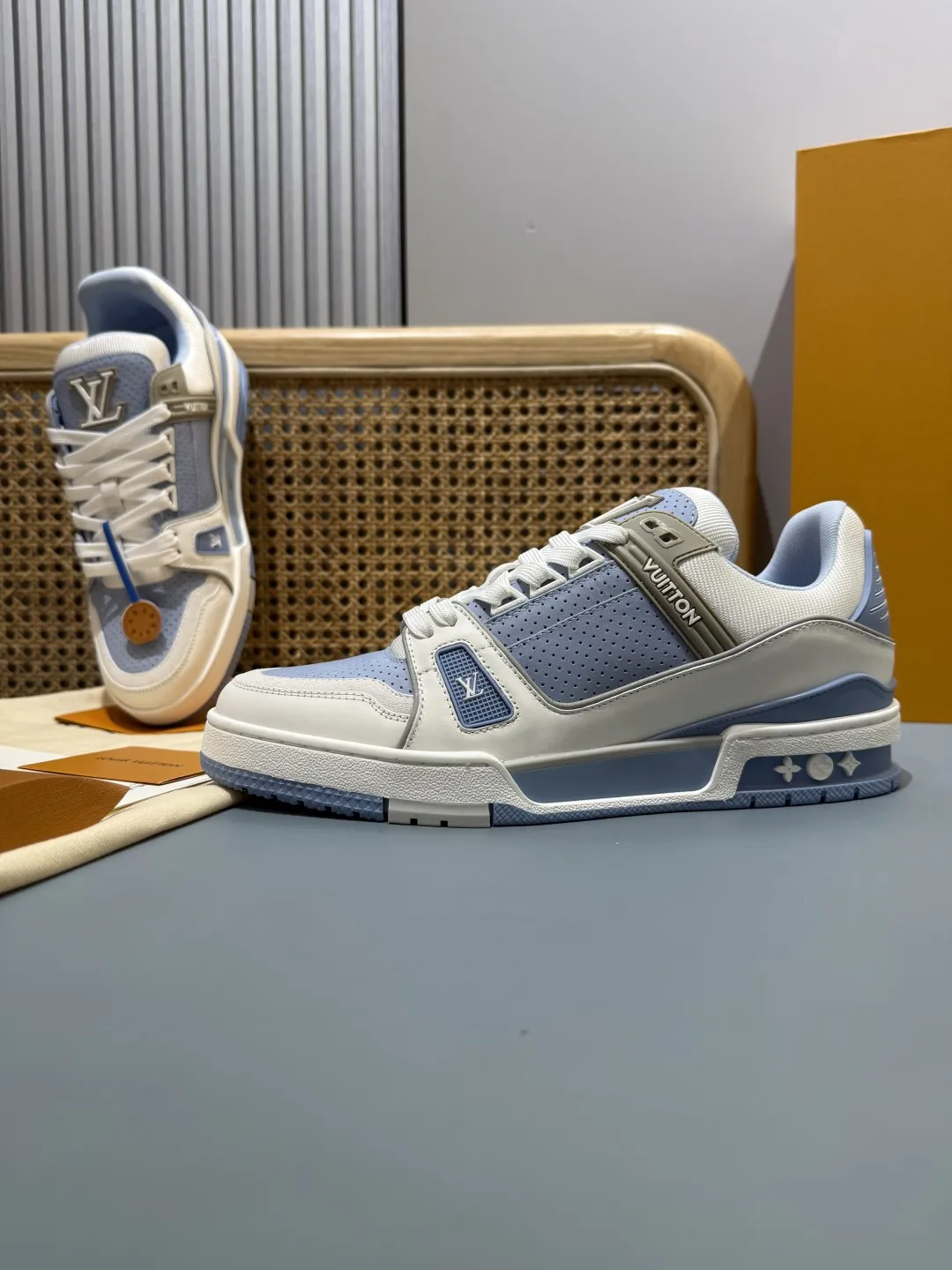Louis Vuitton Trainer Sneaker Blue White – Replica Shoes & Louis Vuitton Fake Edition Reliable 385