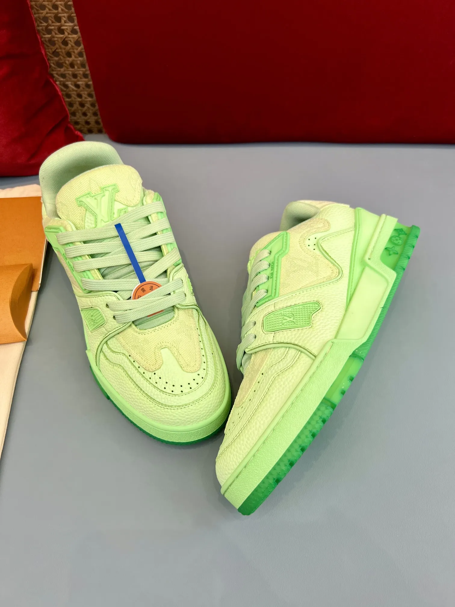Louis Vuitton Trainer Sneaker Green Monogram –  Replica Shoes OnTrend 334