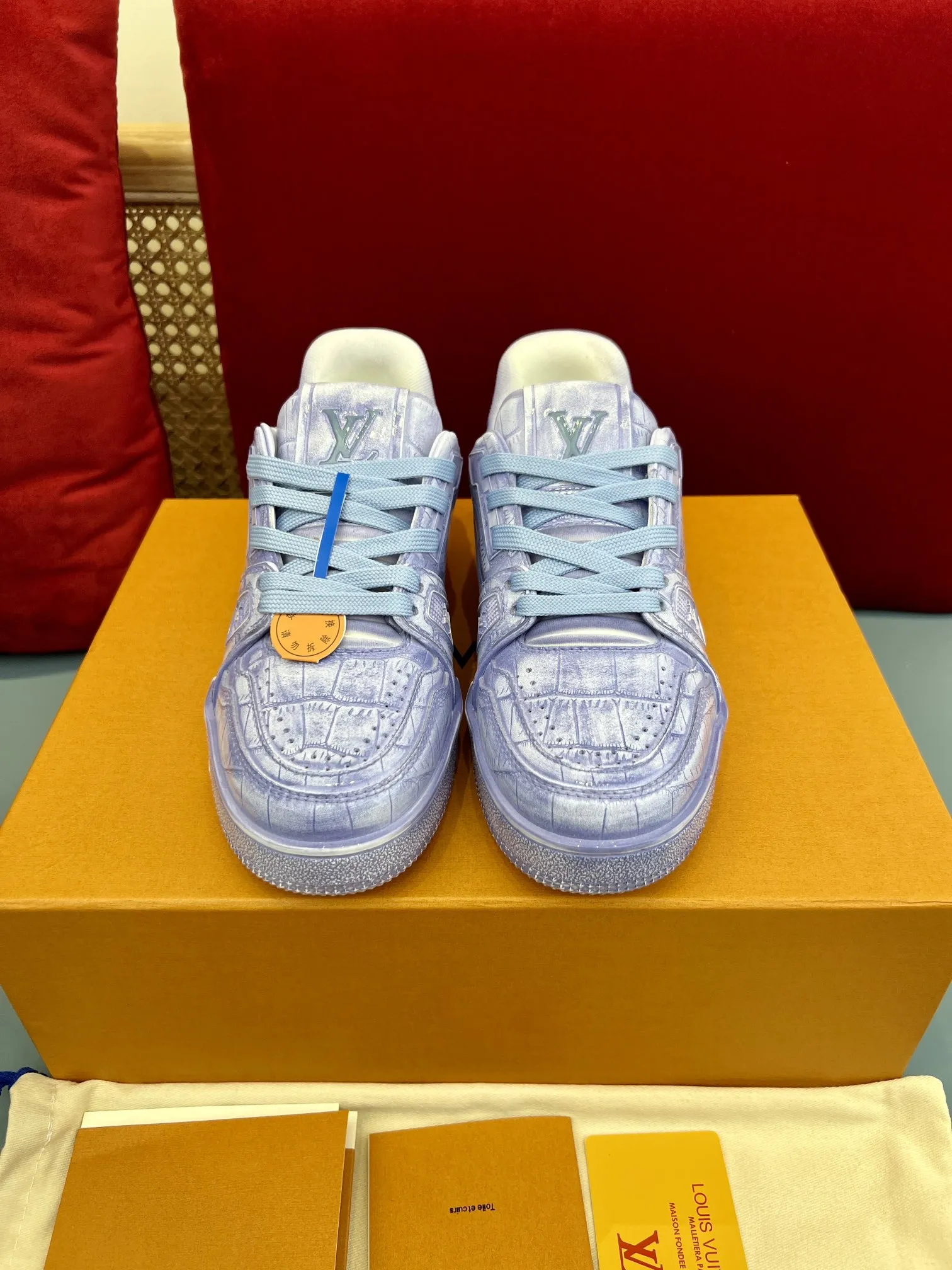 EasyCare Louis Vuitton Trainer Sneaker Light Blue Leather –  Replica Shoes & Rep Footwear 347