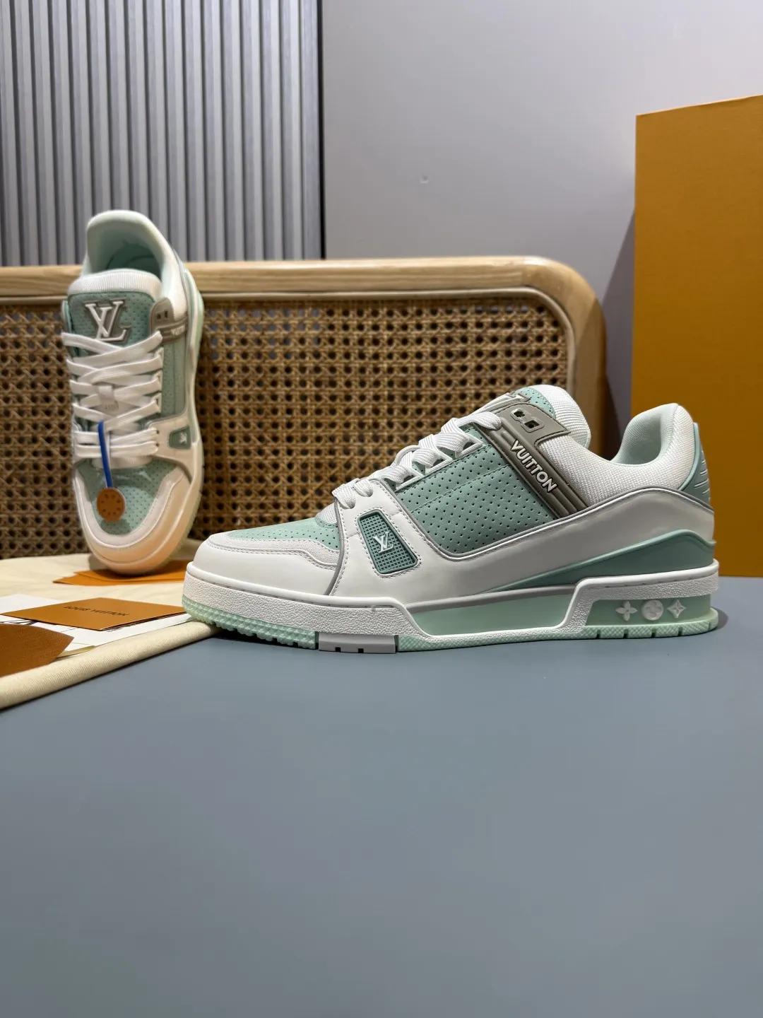 UrbanChic Louis Vuitton Trainer Sneaker Mint Green  – Replica Shoes & Louis Vuitton Replica 384